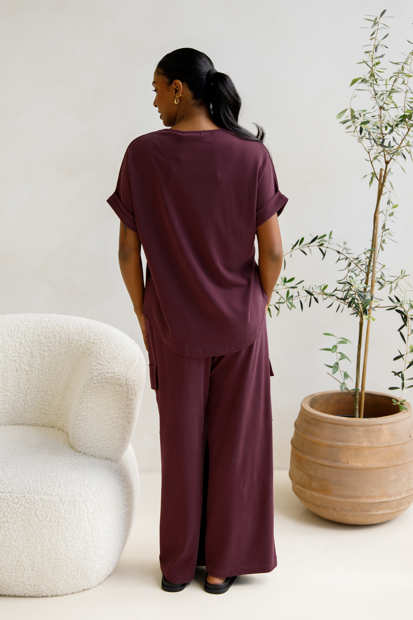 GIGI Lounge Short Sleeve Classic Length Top | Shiraz