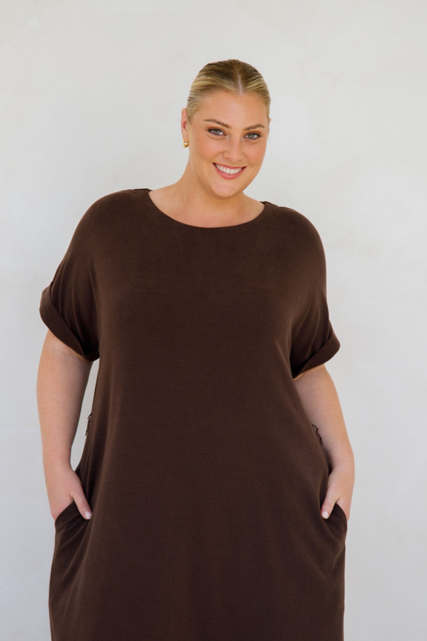 Althea Lounge Midi Dress | Chocolate