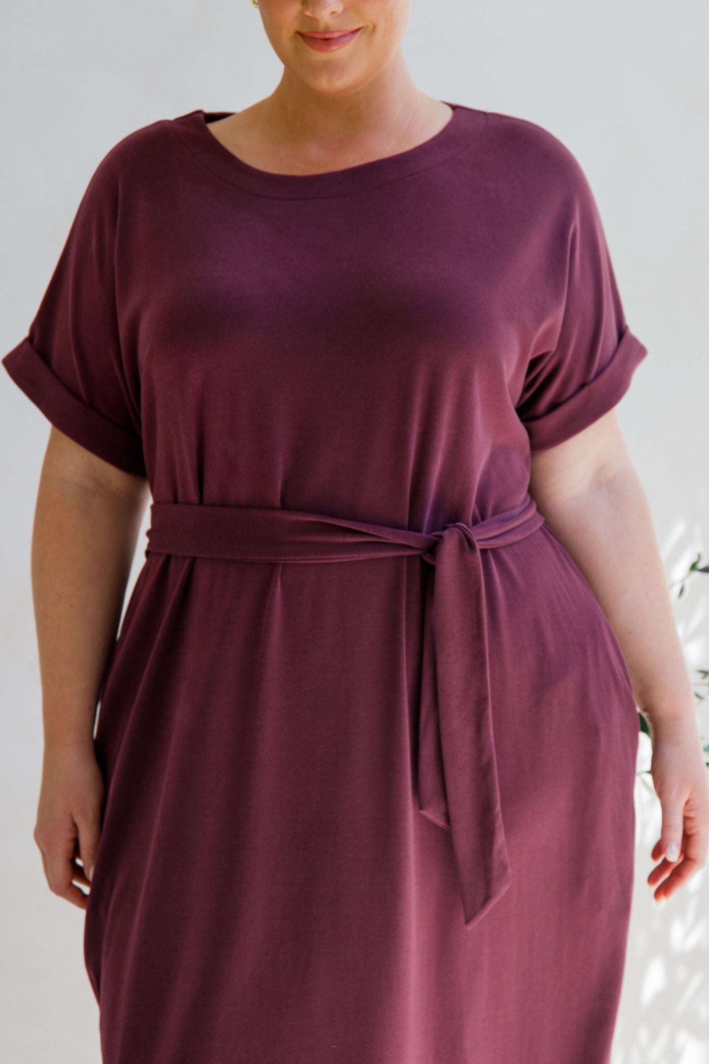 ALTHEA Lounge Short Sleeve Midi Dress | Shiraz