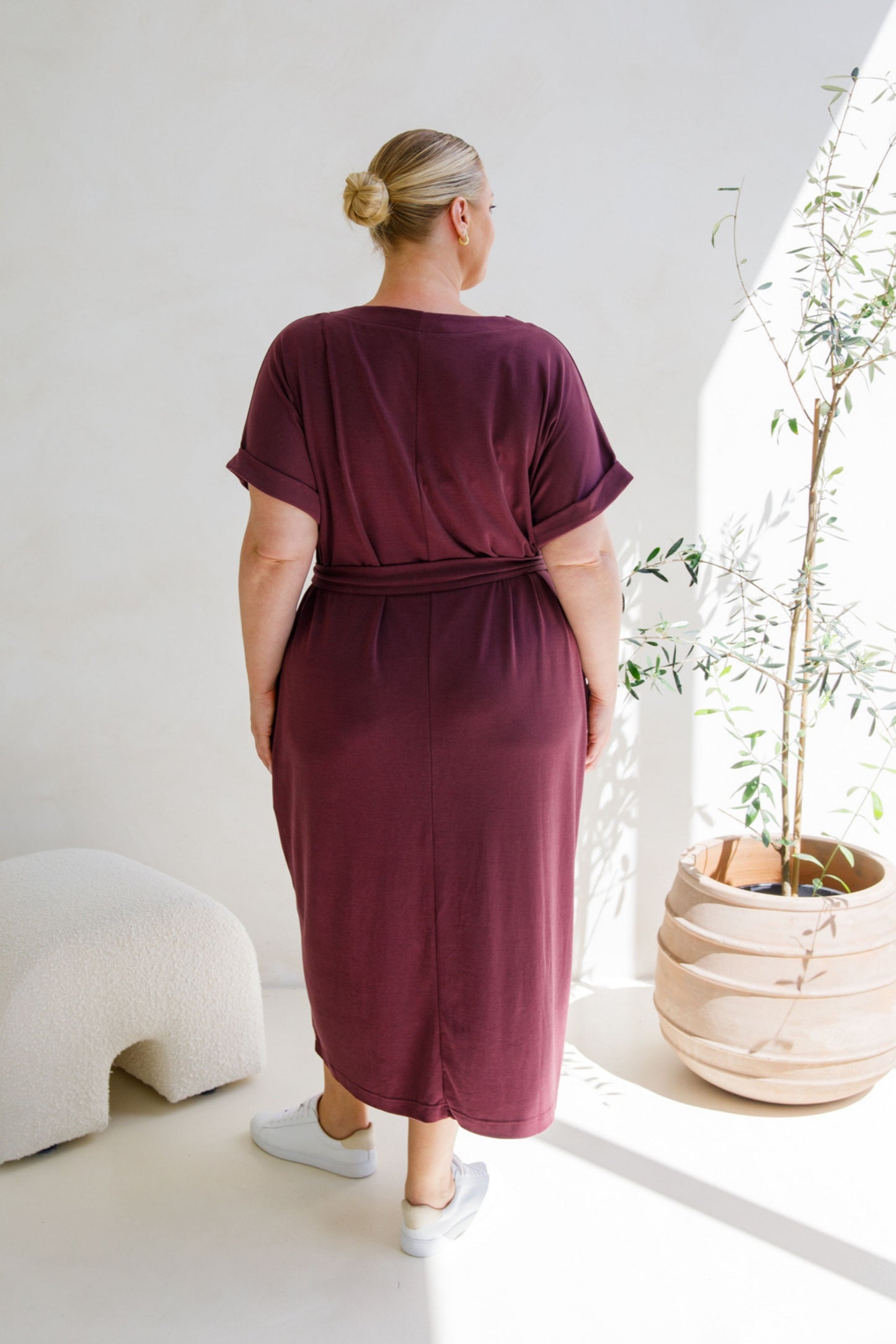 ALTHEA Lounge Short Sleeve Midi Dress | Shiraz