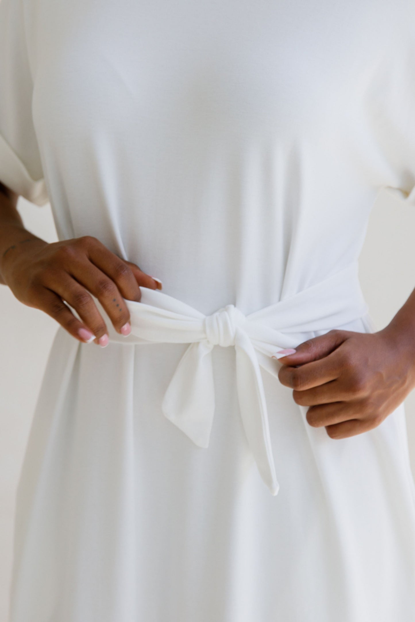 Althea Lounge Midi Dress | White