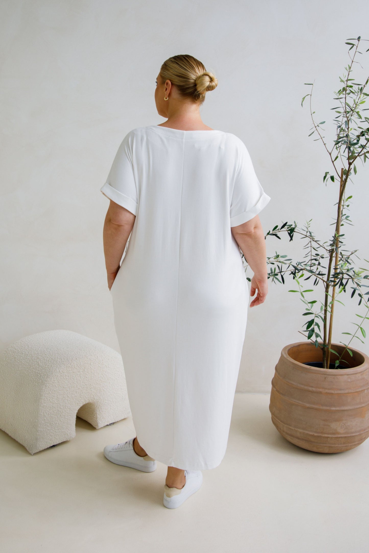 Althea Lounge Midi Dress | White