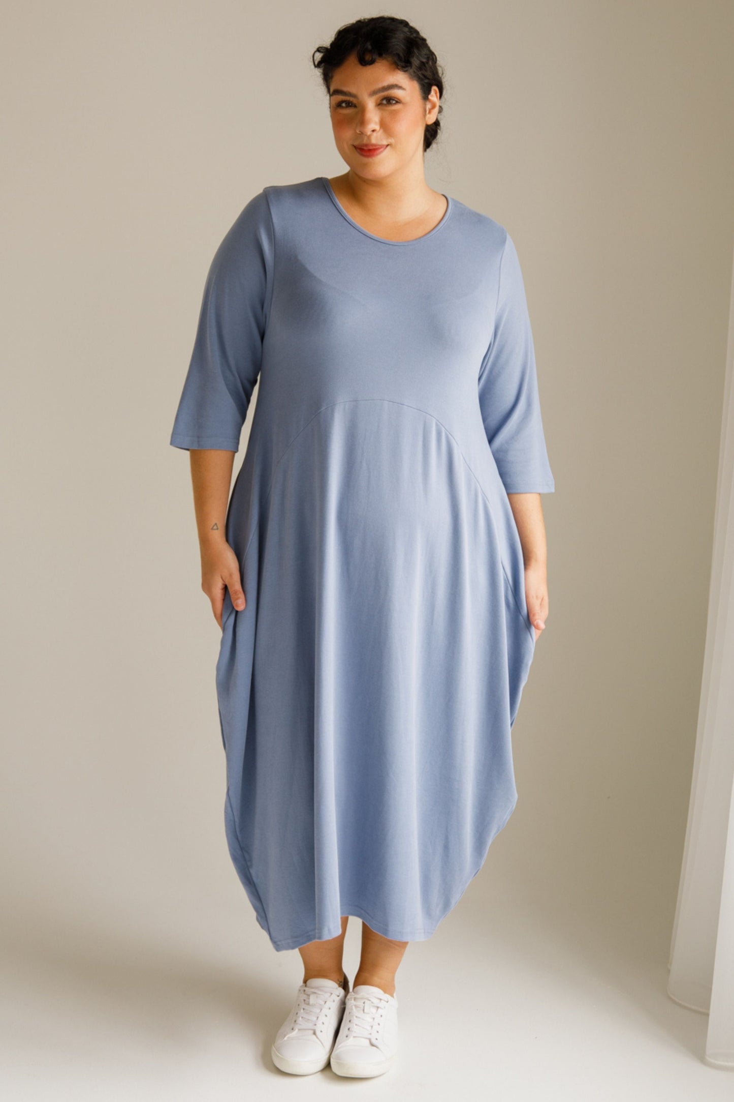 Alviva Lounge Midi Dress | Dusk