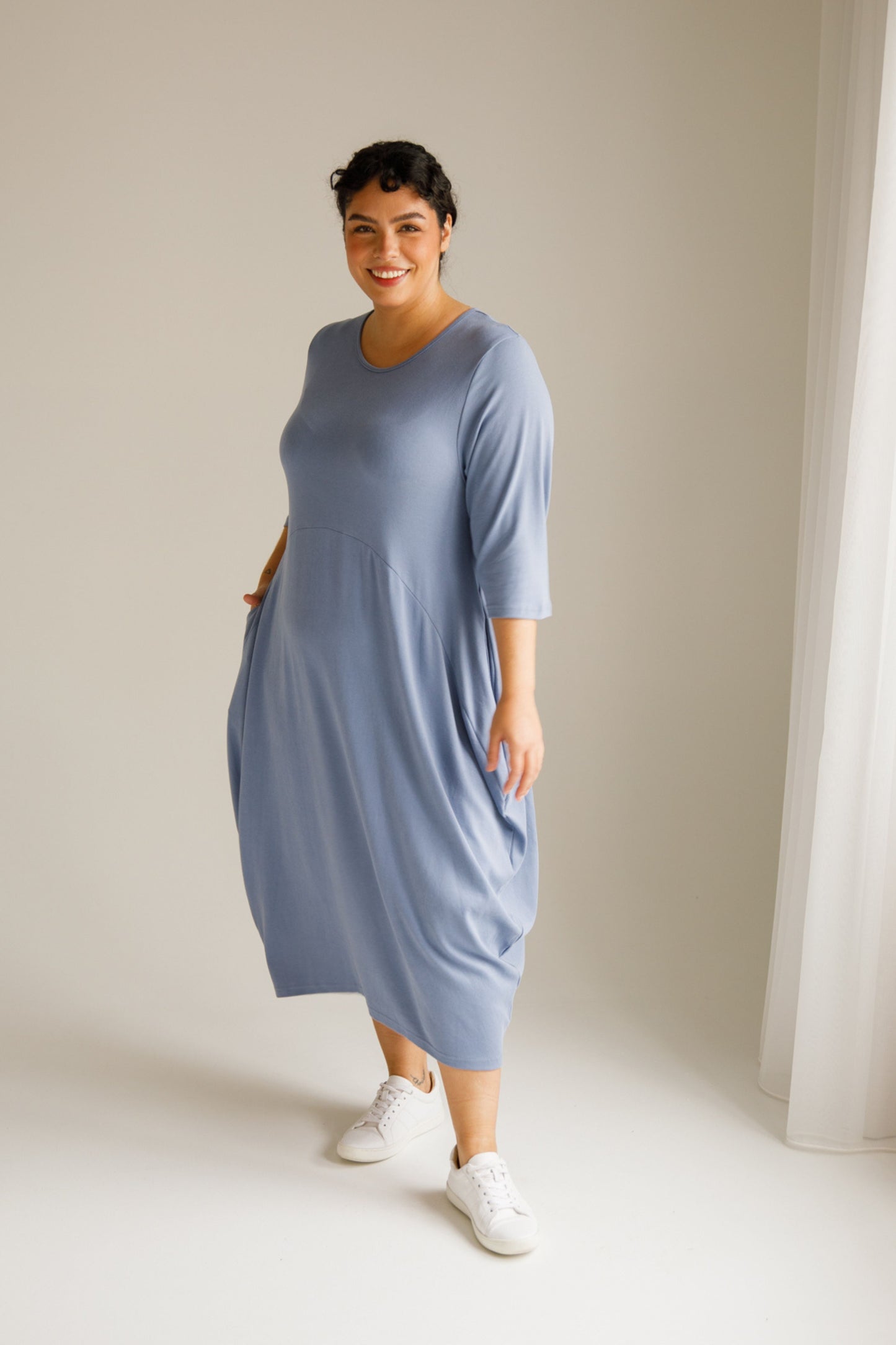 Alviva Lounge Midi Dress | Dusk