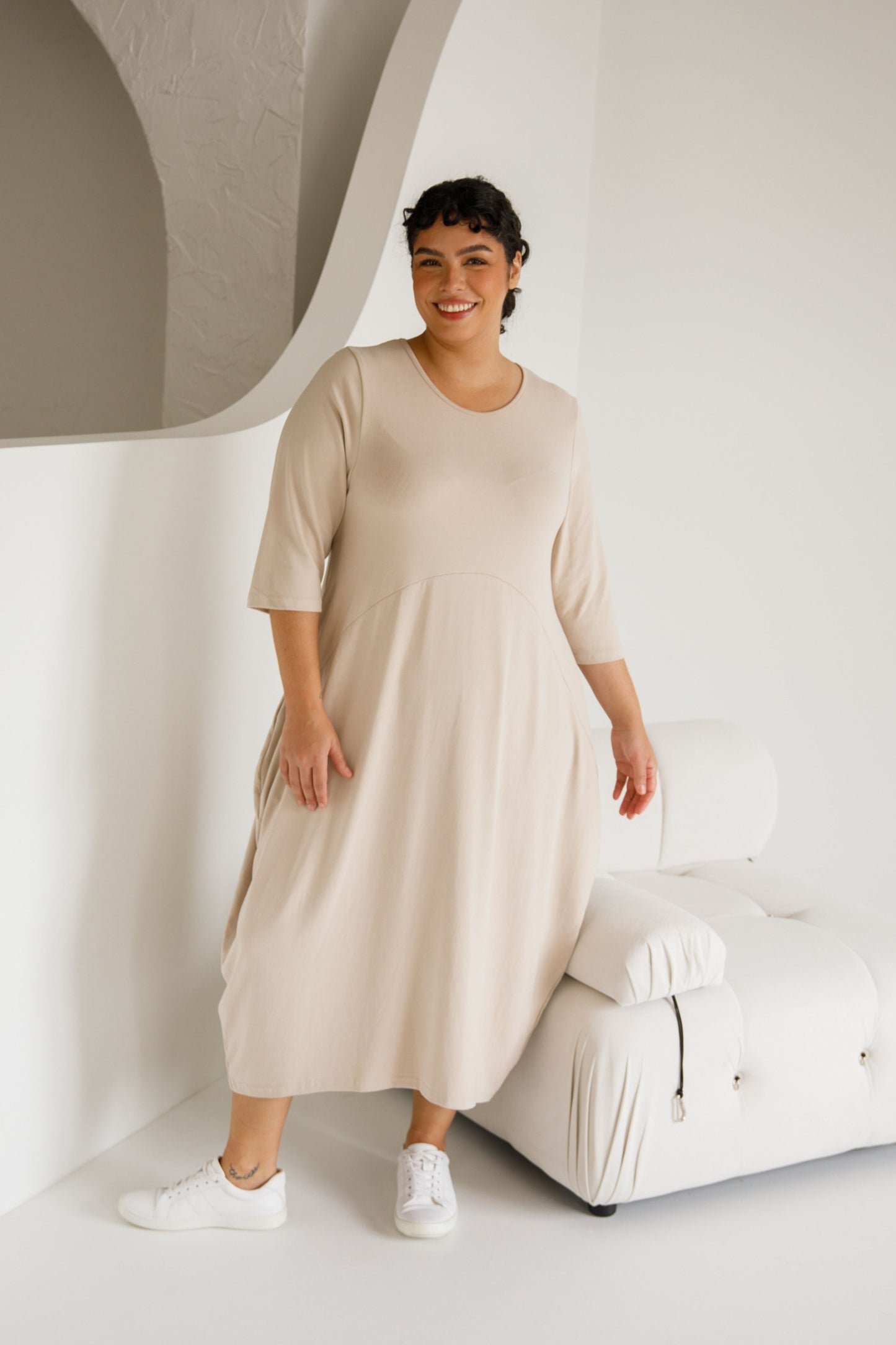 Alviva Lounge Midi Dress | Portobello Beige