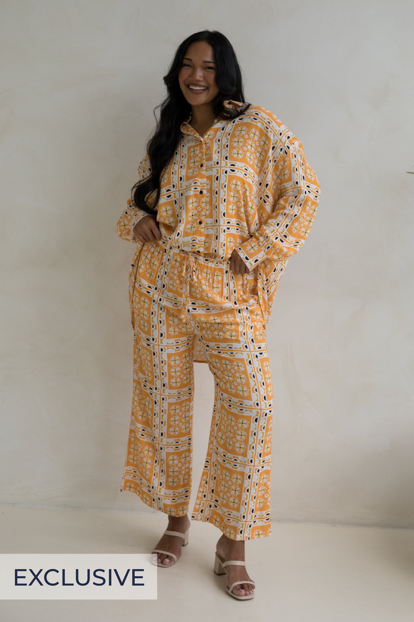 Wide Leg Olivia Pant | Trella | FINAL SALE