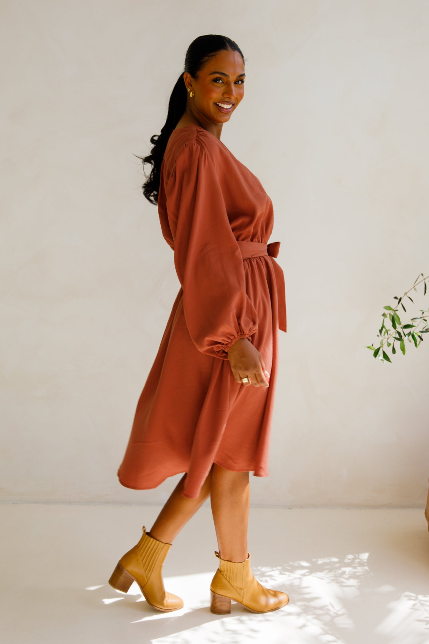 DAHLIA Tencel Long Sleeve Midi Dress | Auburn | FINAL SALE