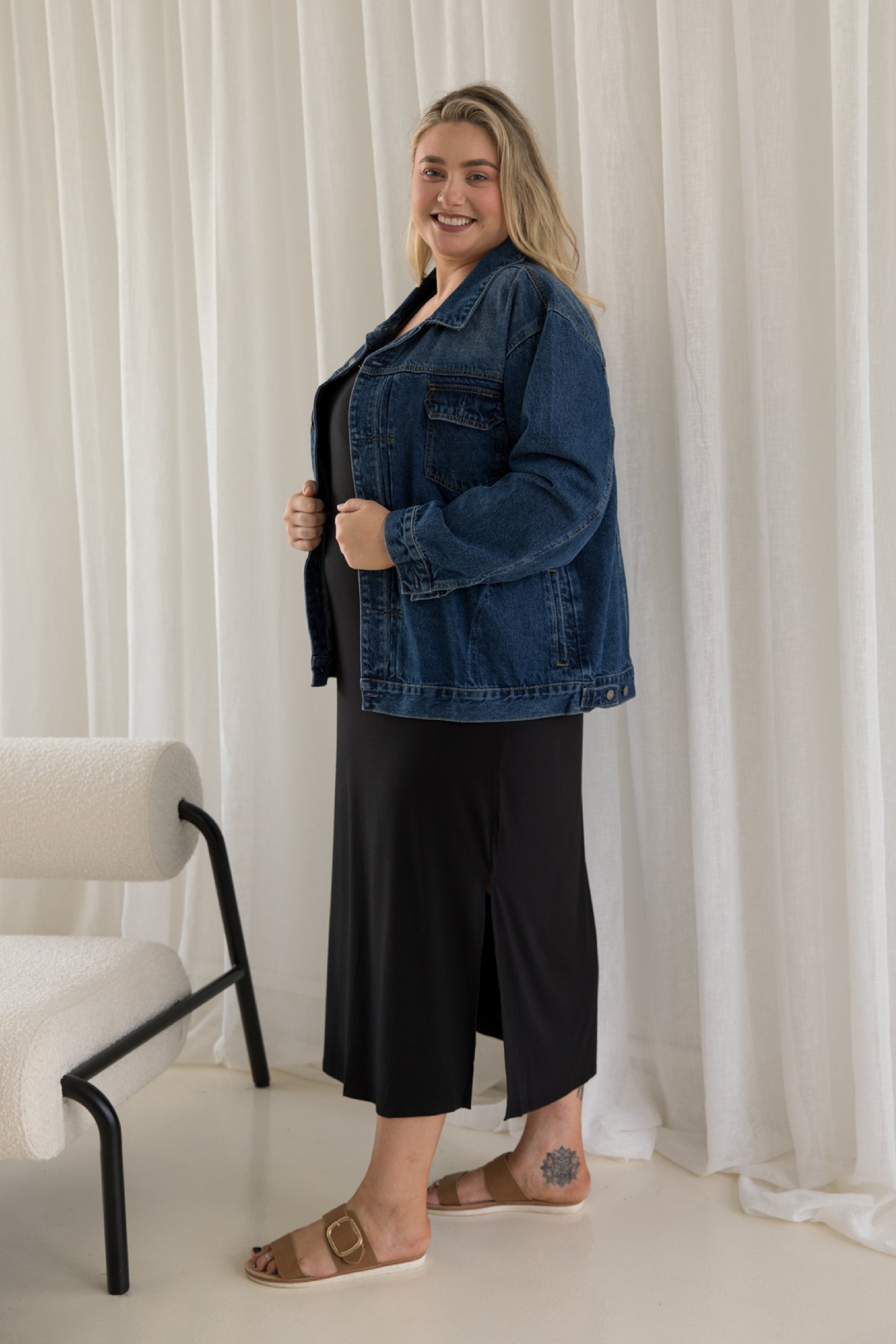 Signature Relaxed Denim Jacket | Dark Wash Denim