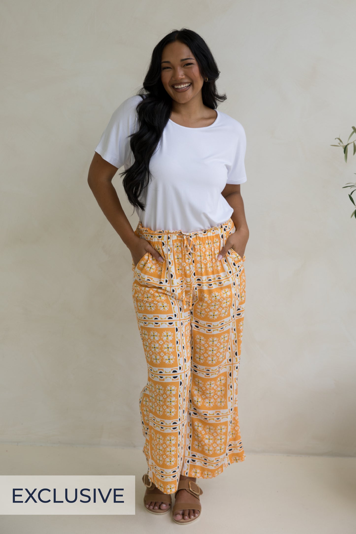 Wide Leg Olivia Pant in Trella