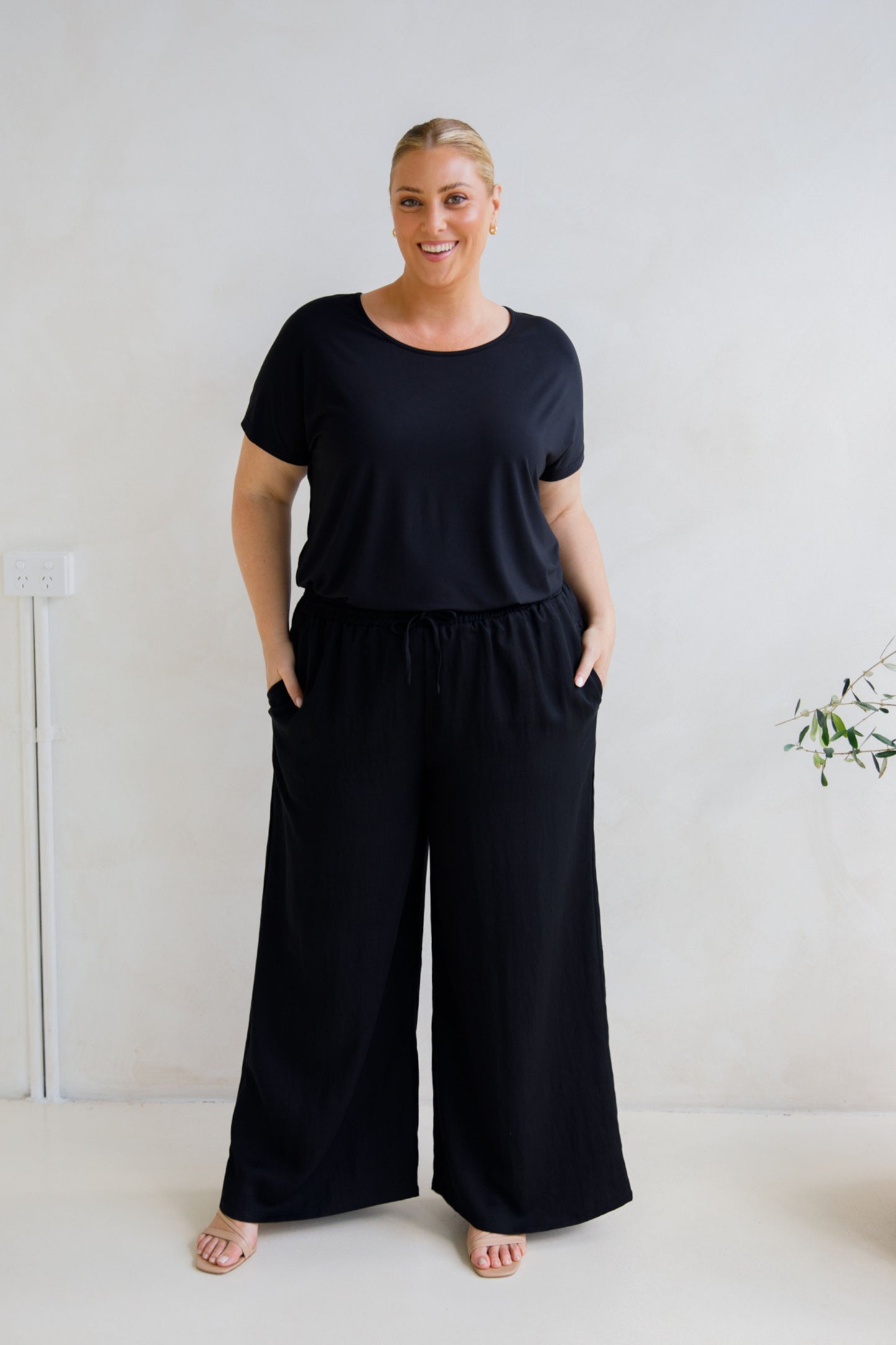 Ella Pant | Black