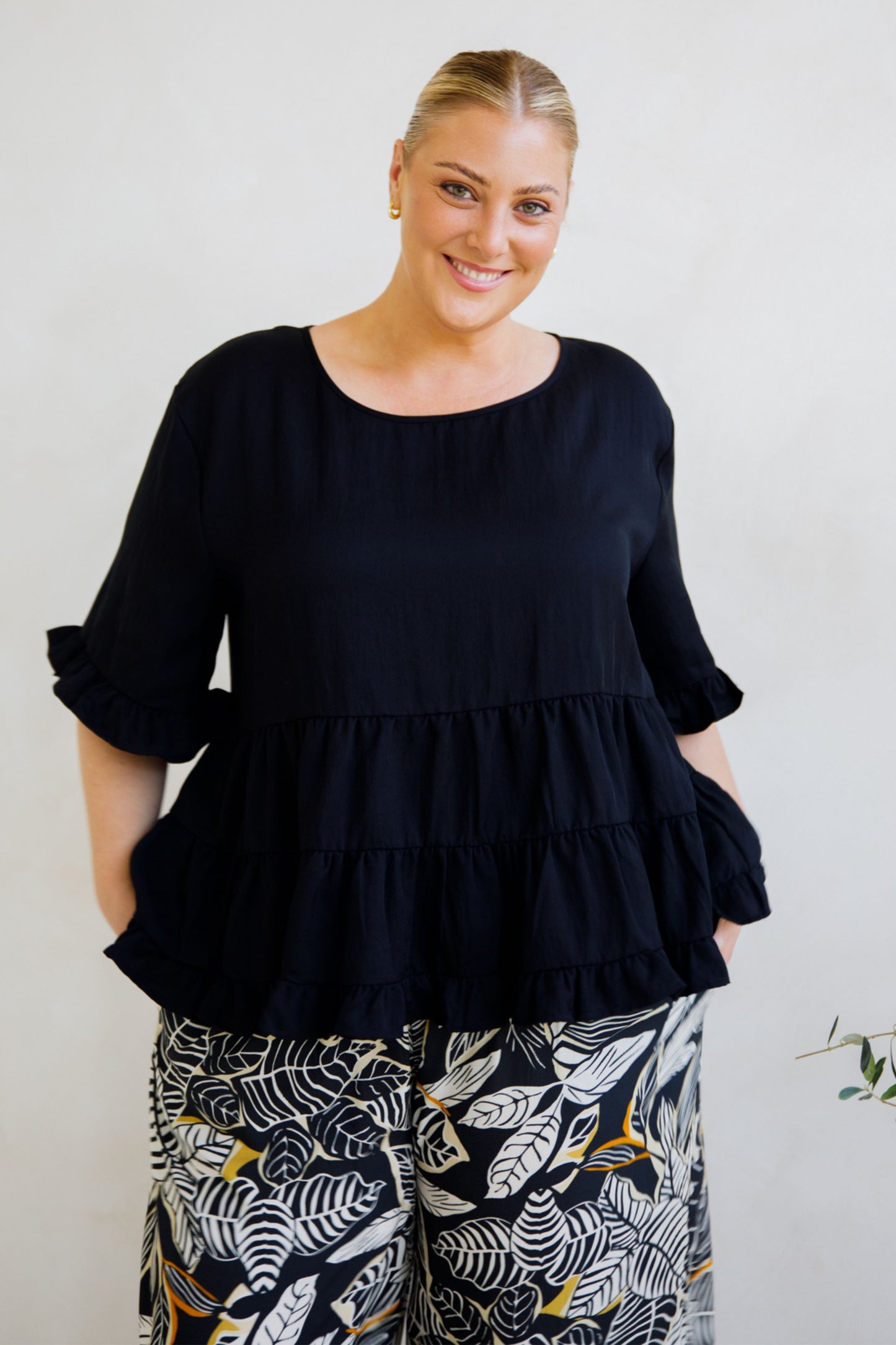 Ella Top | Black
