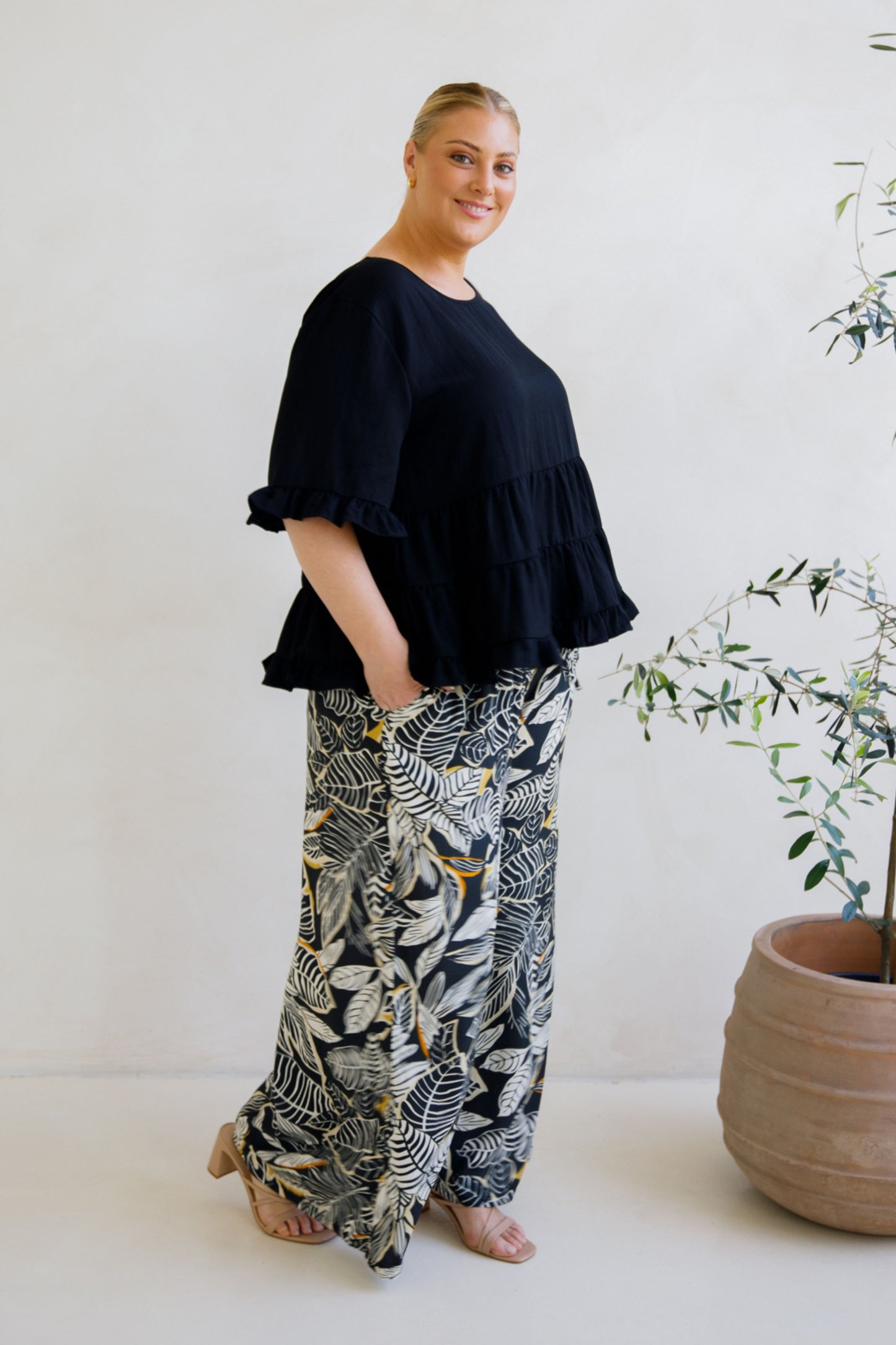 Ella Top | Black