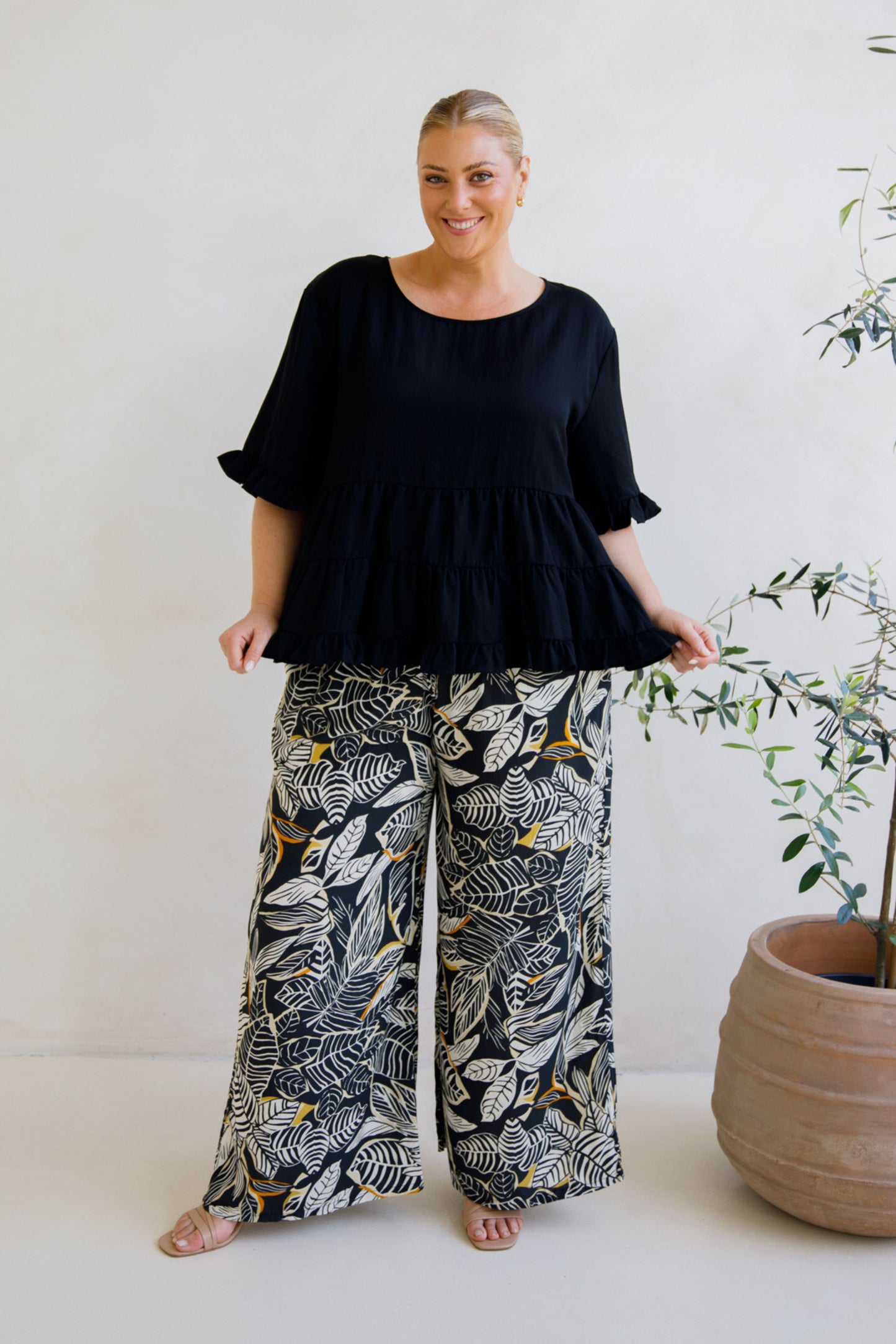Ella Top | Black