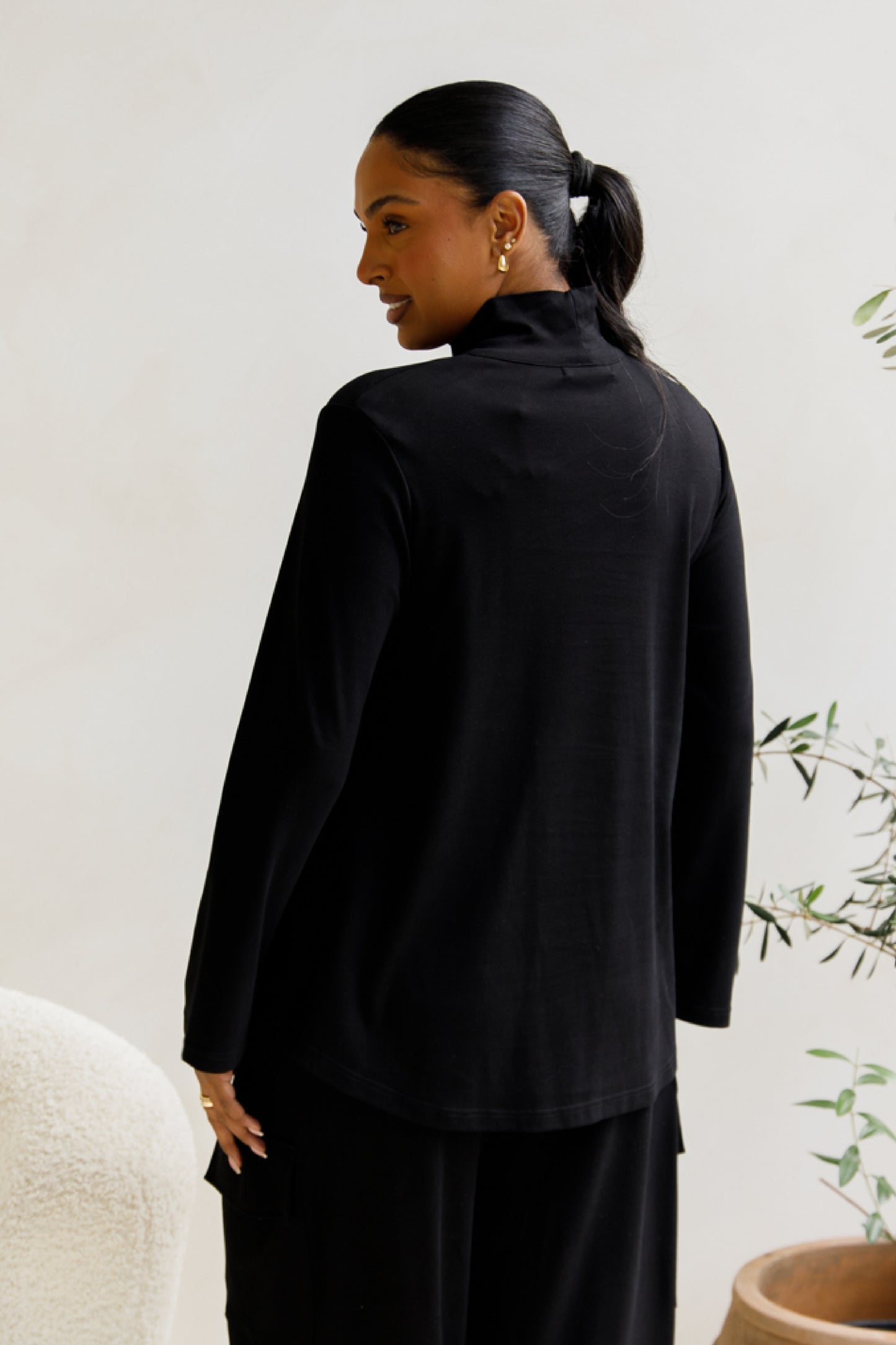 Jazmine Lounge Top | Black | FINAL SALE