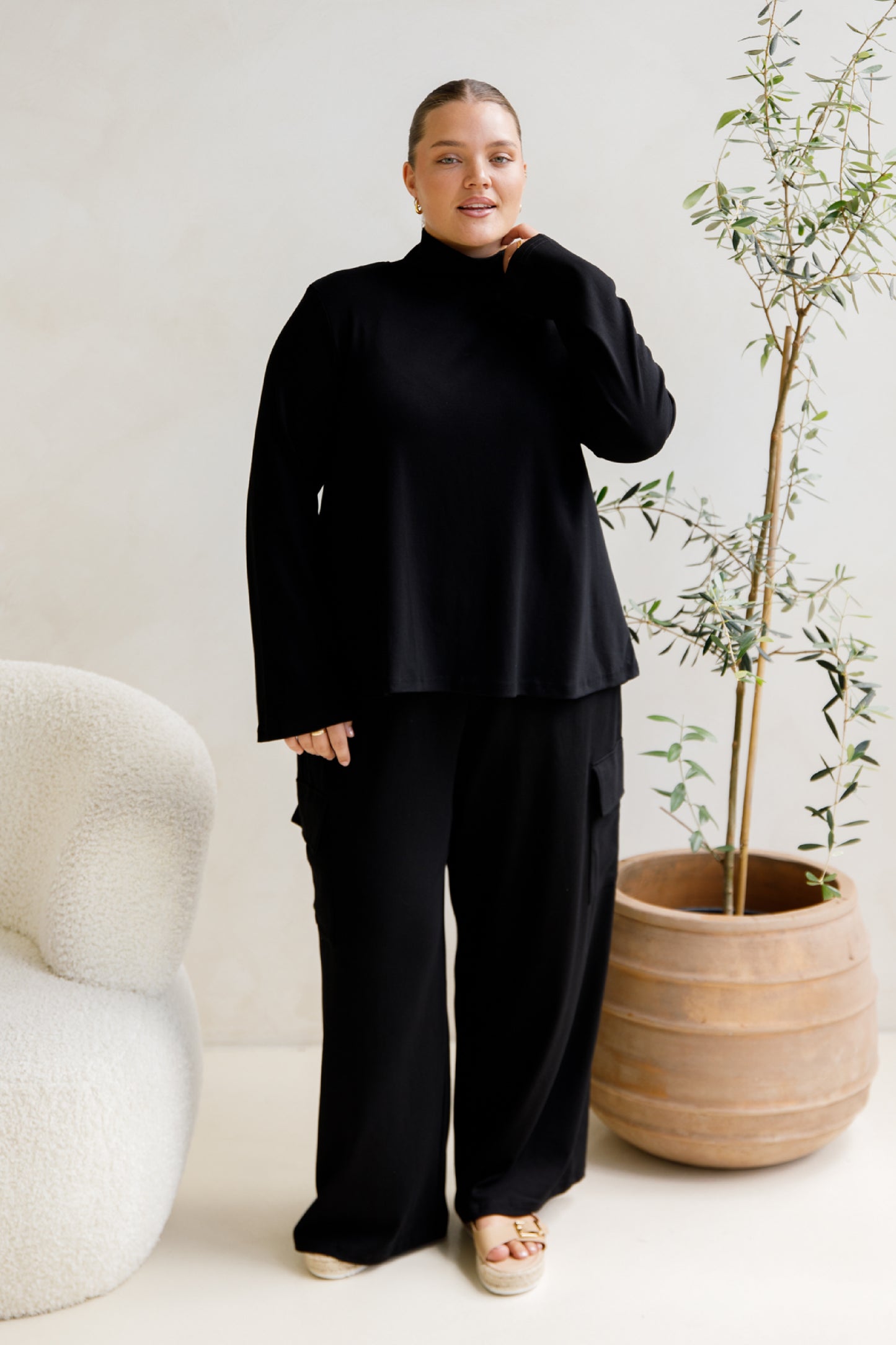Jazmine Lounge Top | Black | FINAL SALE