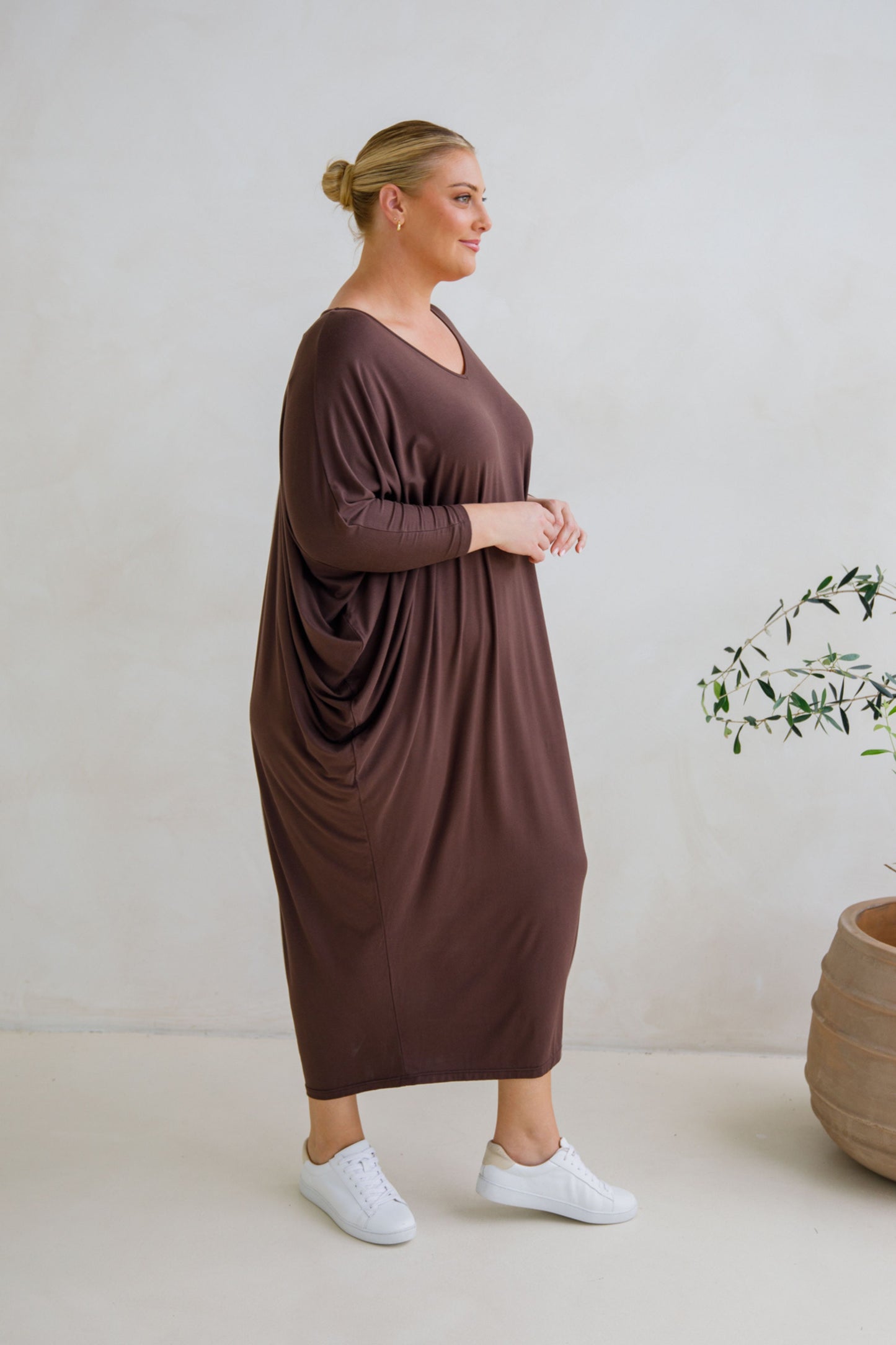 Long Sleeve Maxi Miracle Dress | Chocolate