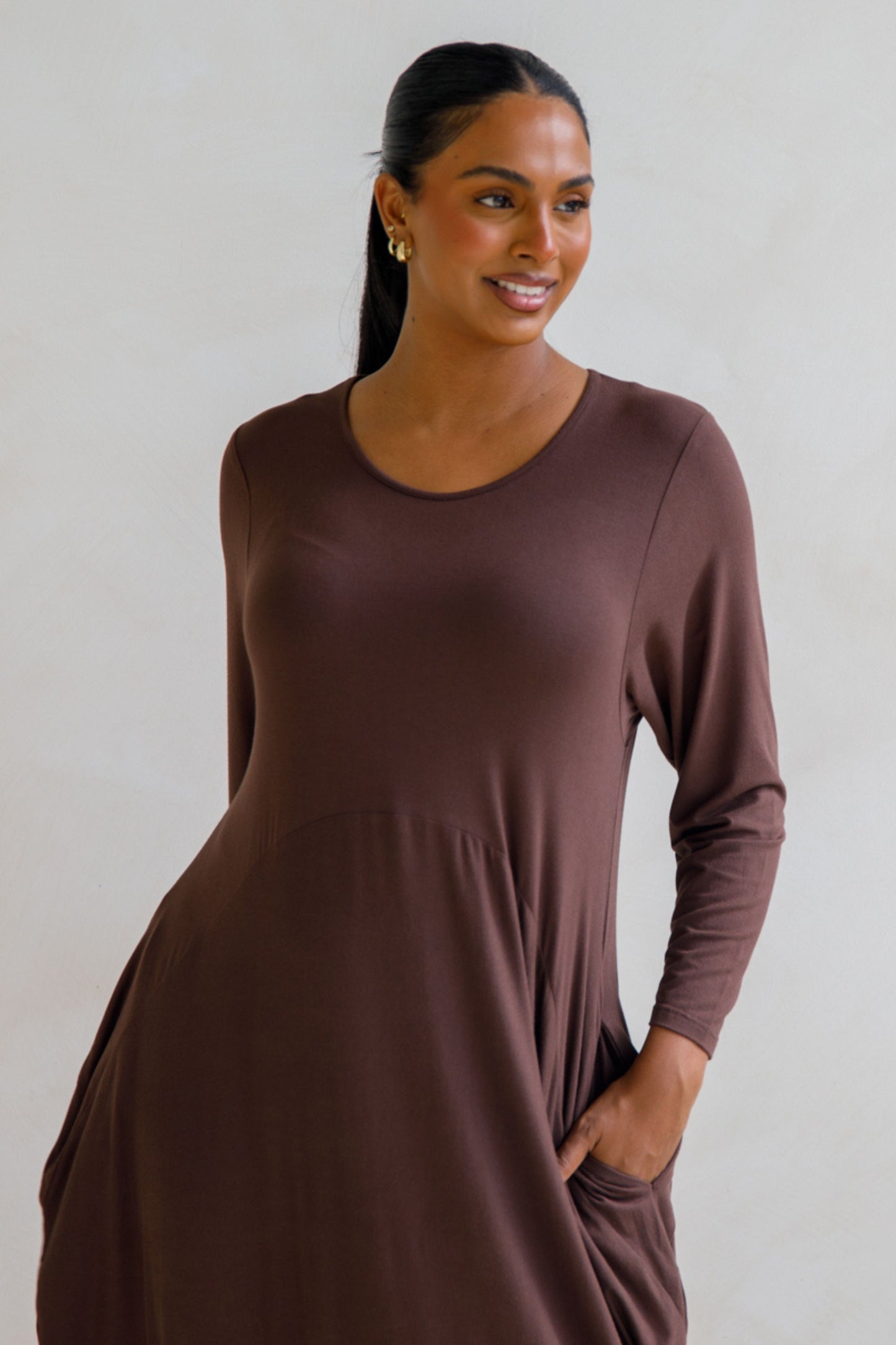 SOHO Bamboo Long Sleeve Midi Dress | Chocolate