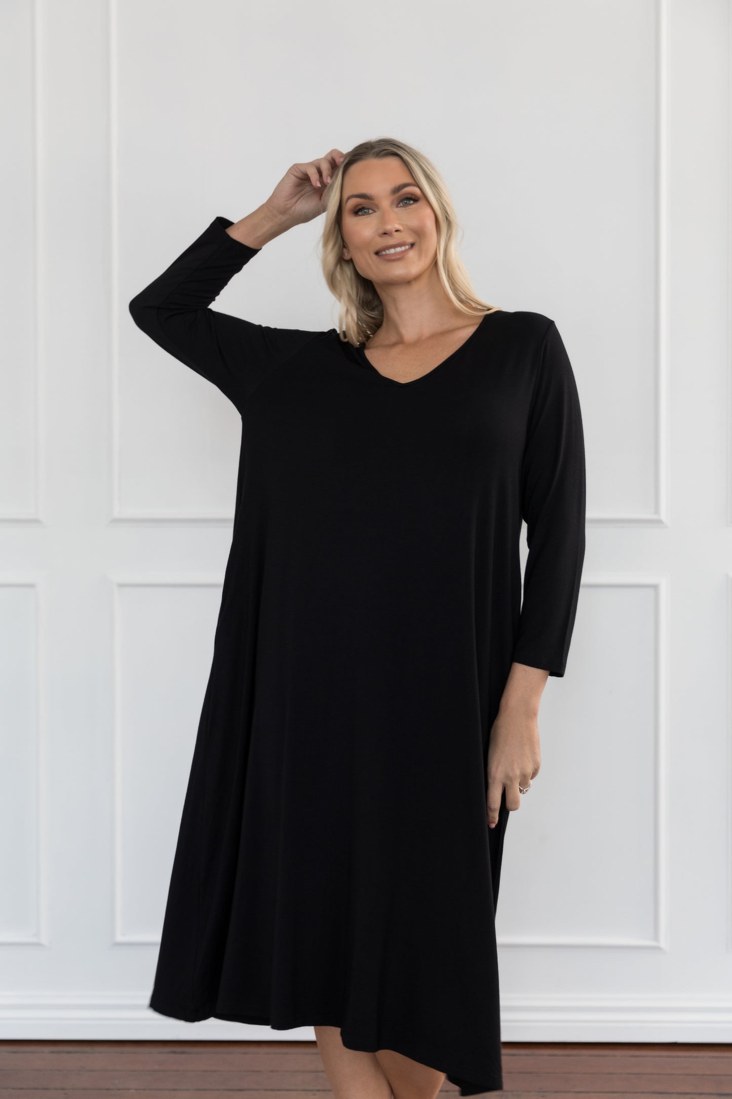 Plus-Sized Black Dresses | PQ Collection | Long Sleeve T-Shirt Dress