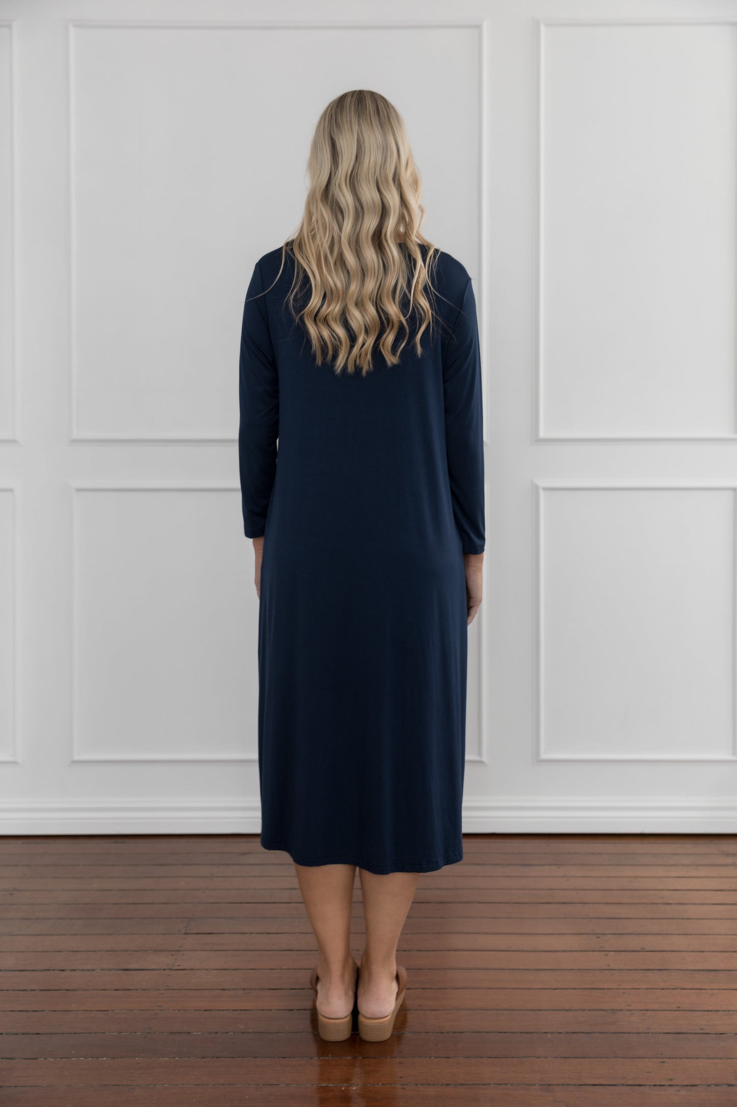 Plus-Sized Navy Dresses | PQ Collection | Long Sleeve T-Shirt Dress