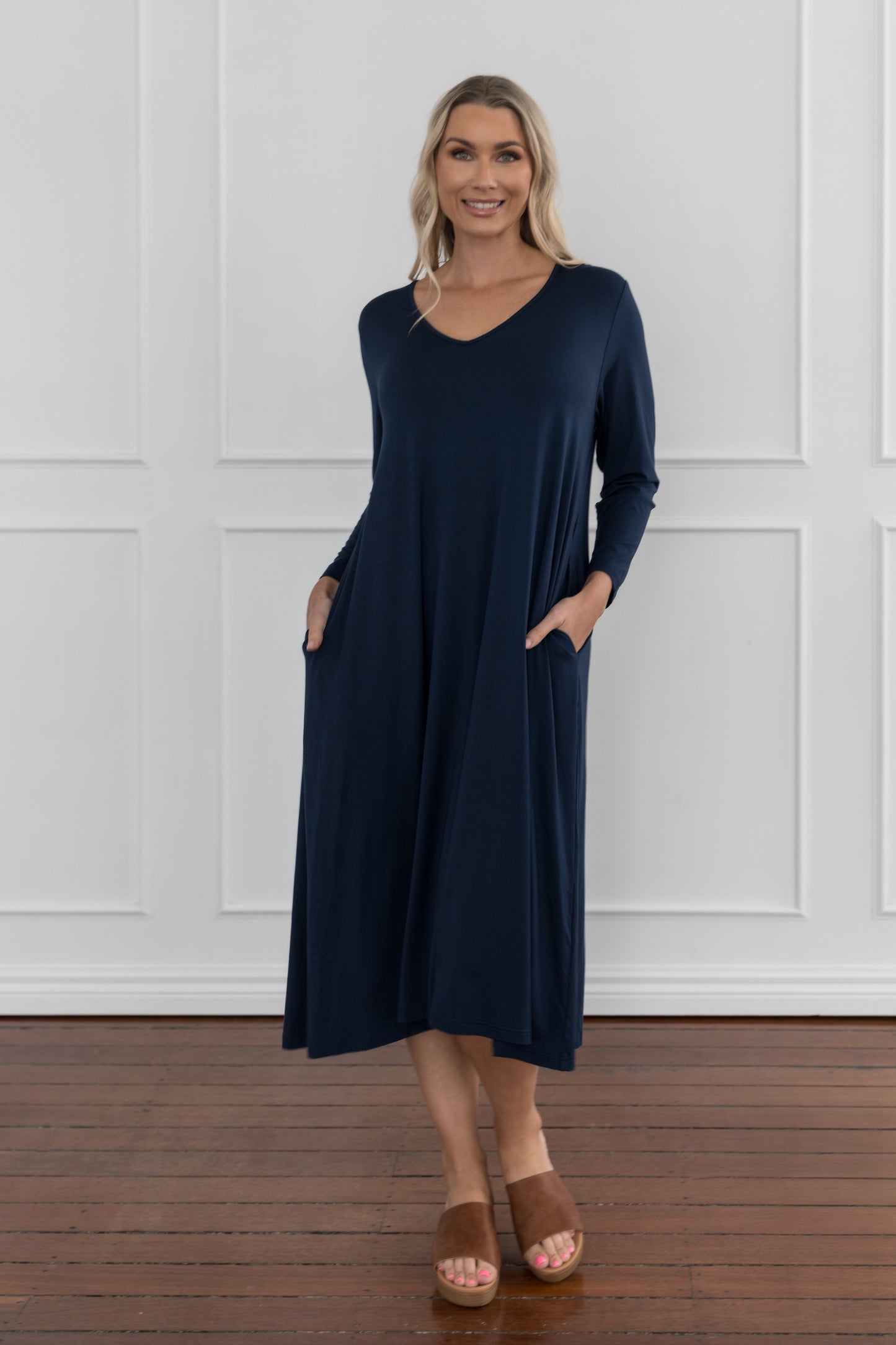 Plus-Sized Navy Dresses | PQ Collection | Long Sleeve T-Shirt Dress
