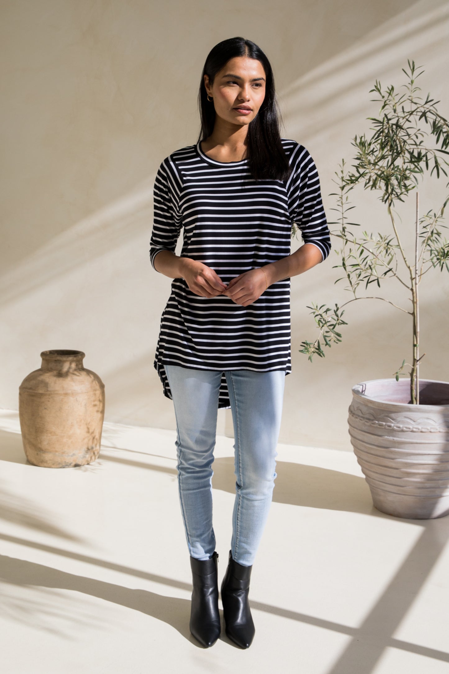 Long Sleeve Hi Low Kiana Top | Black/White Stripe