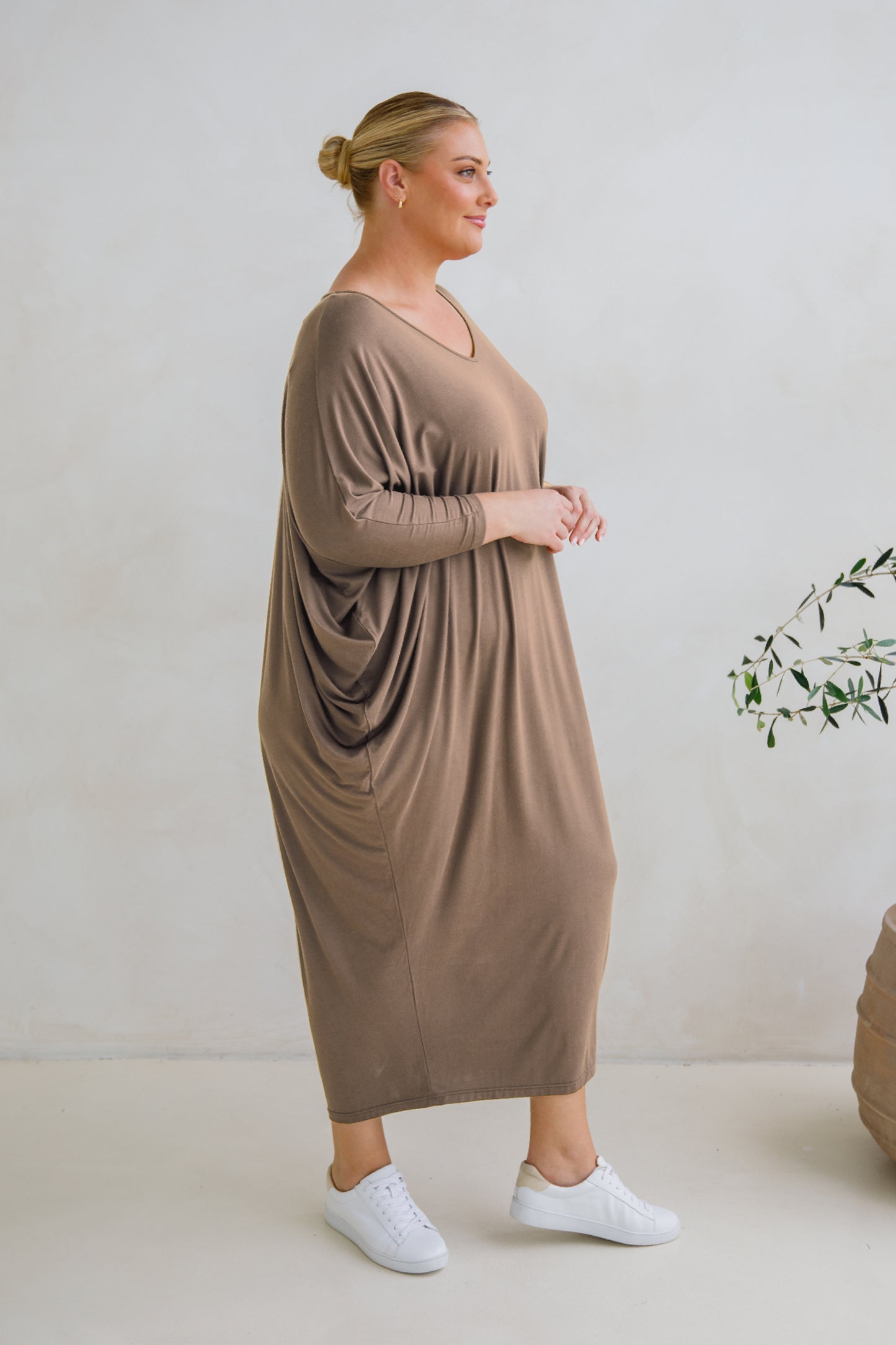 Long Sleeve Maxi Miracle Dress | Dark Beige