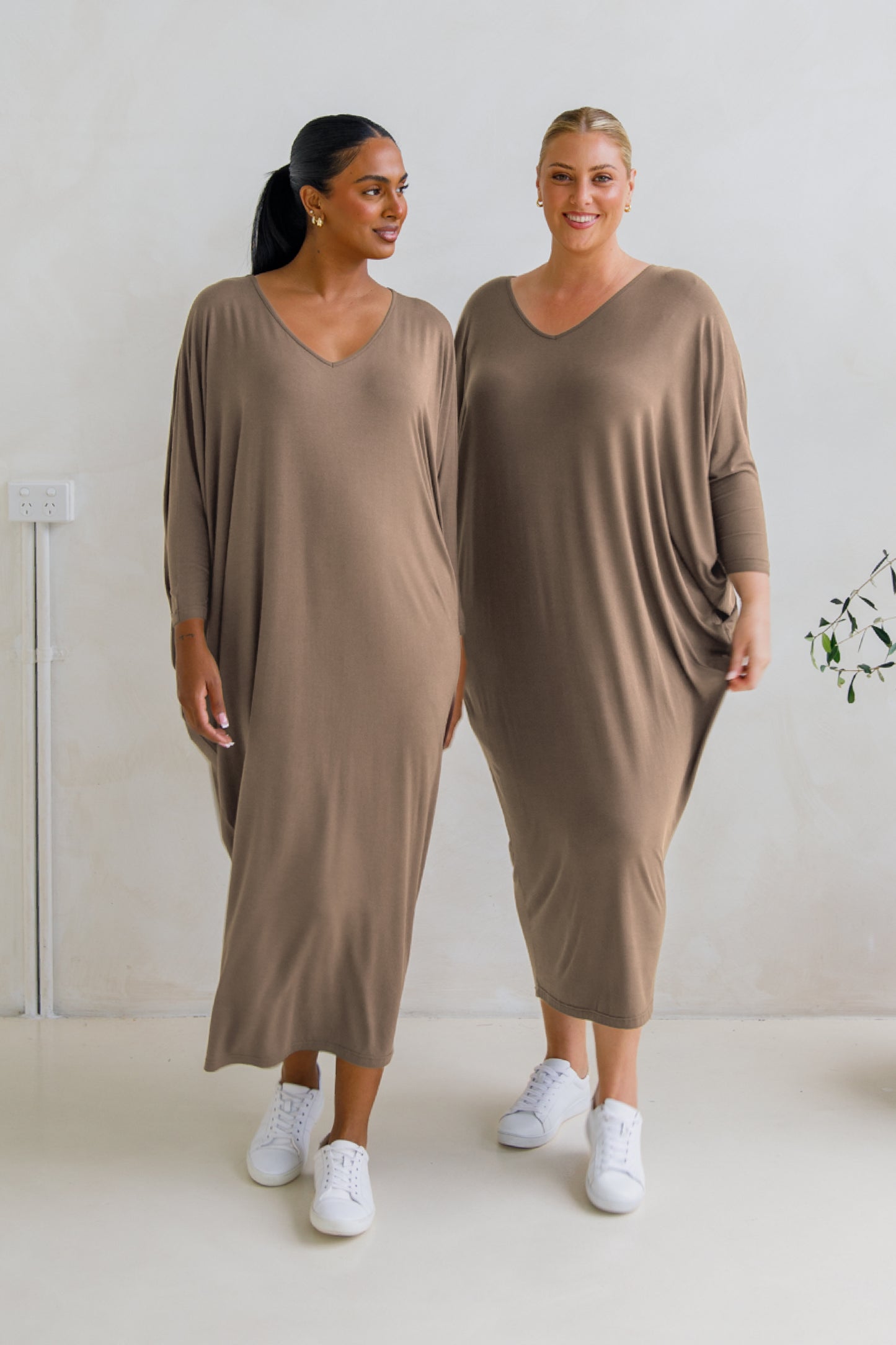 Long Sleeve Maxi Miracle Dress | Dark Beige