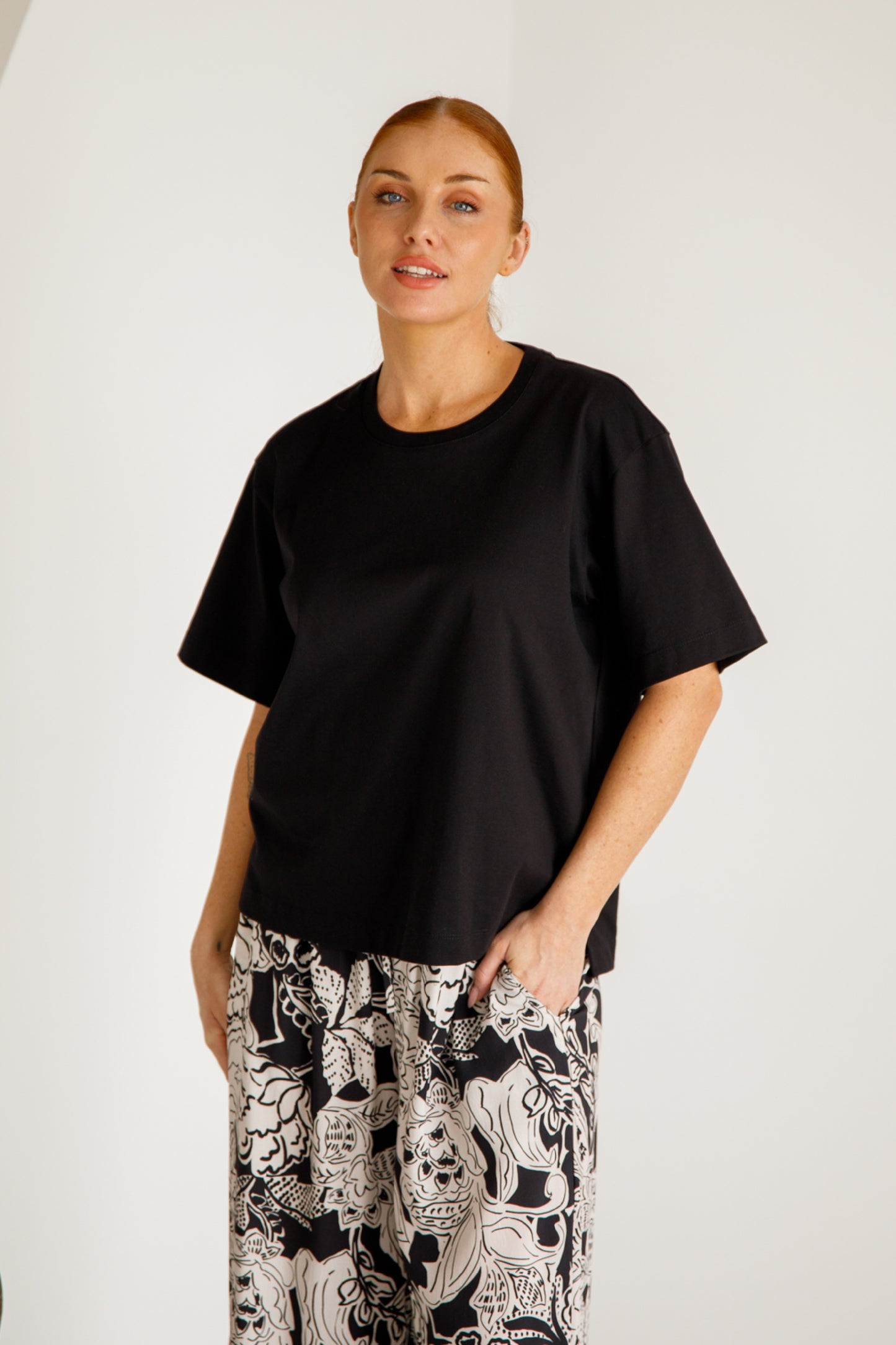 Signature Boxy Tee | Black