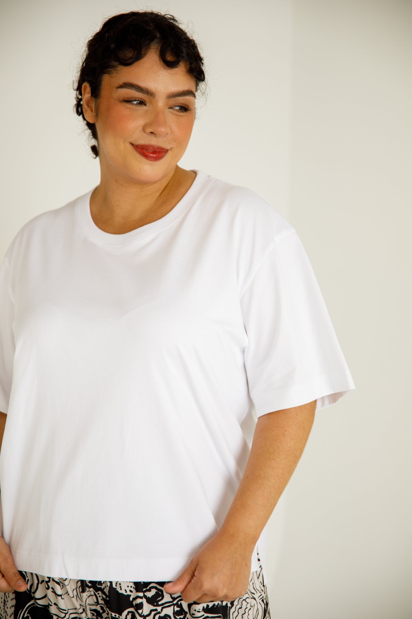 Signature Boxy Tee | White
