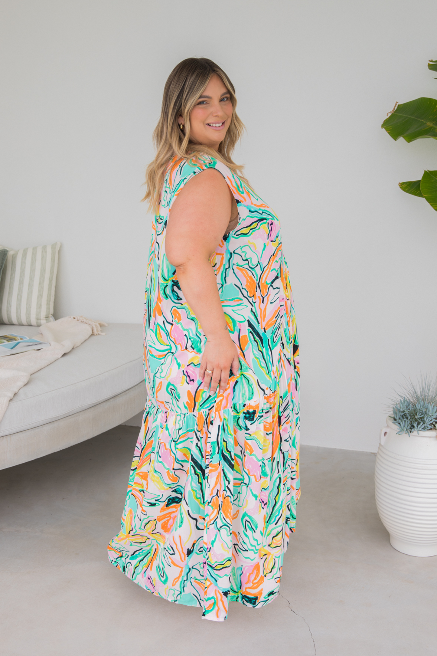 Sleeveless Peak Maxi Dress | Tropicana | FINAL SALE