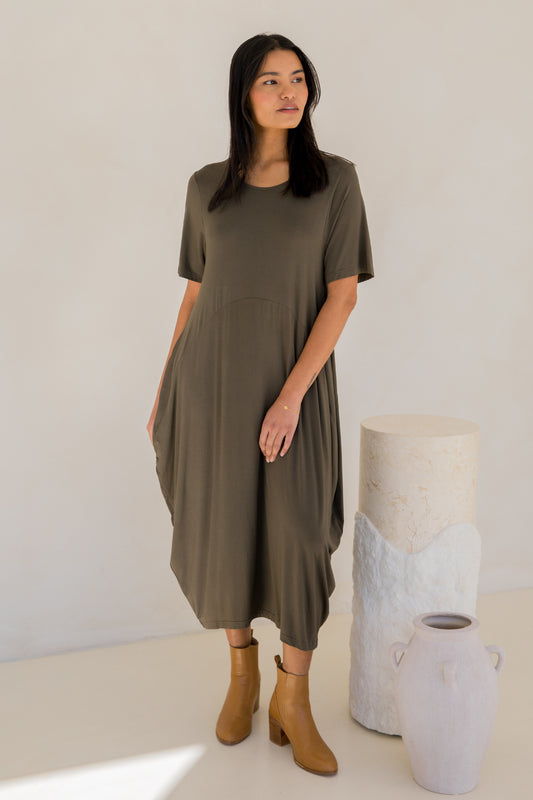 SOHO Bamboo Short Sleeve Midi Dress | Moss Green | FINAL SALE