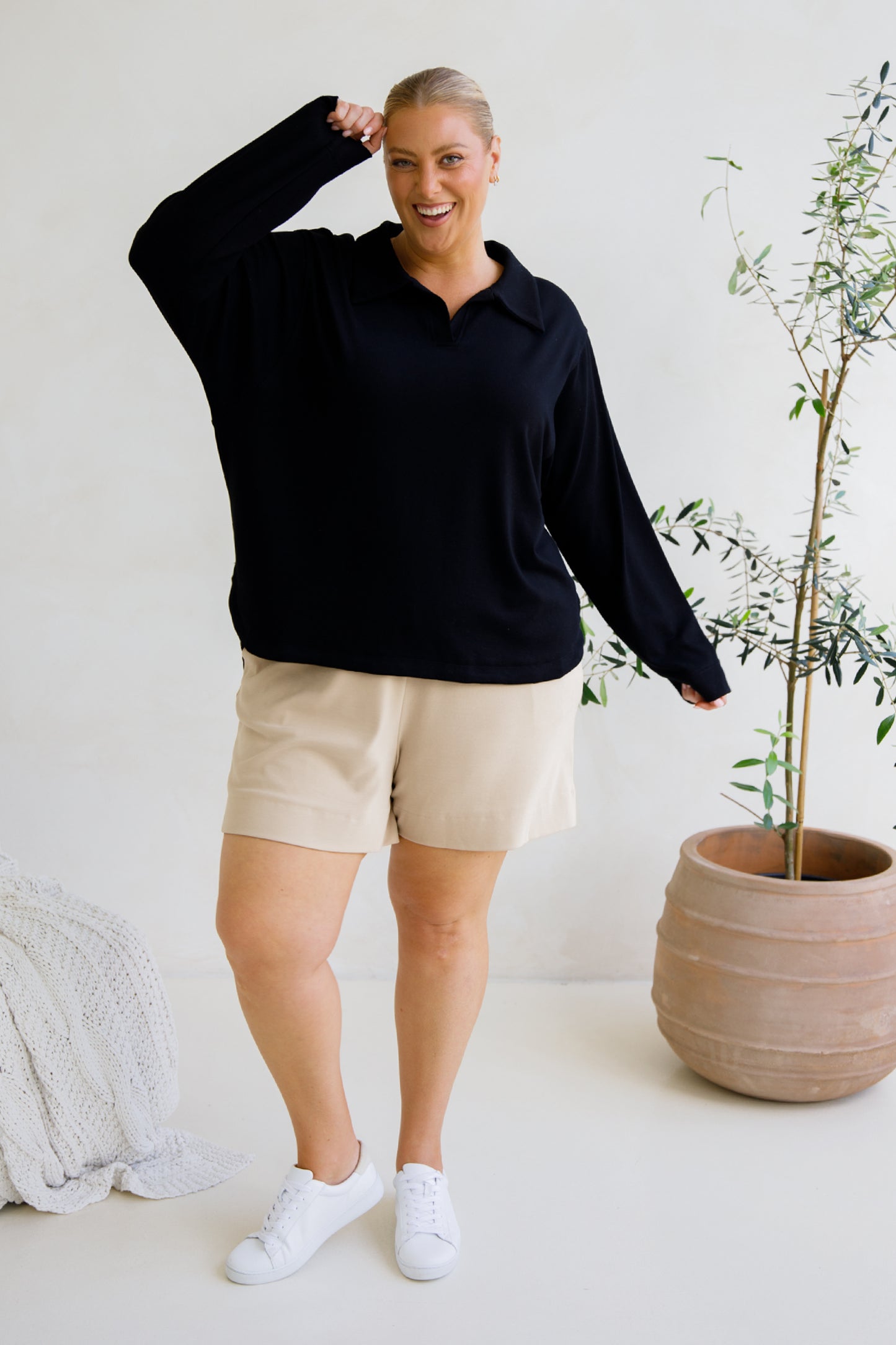 Gigi Lounge Sweater | Black