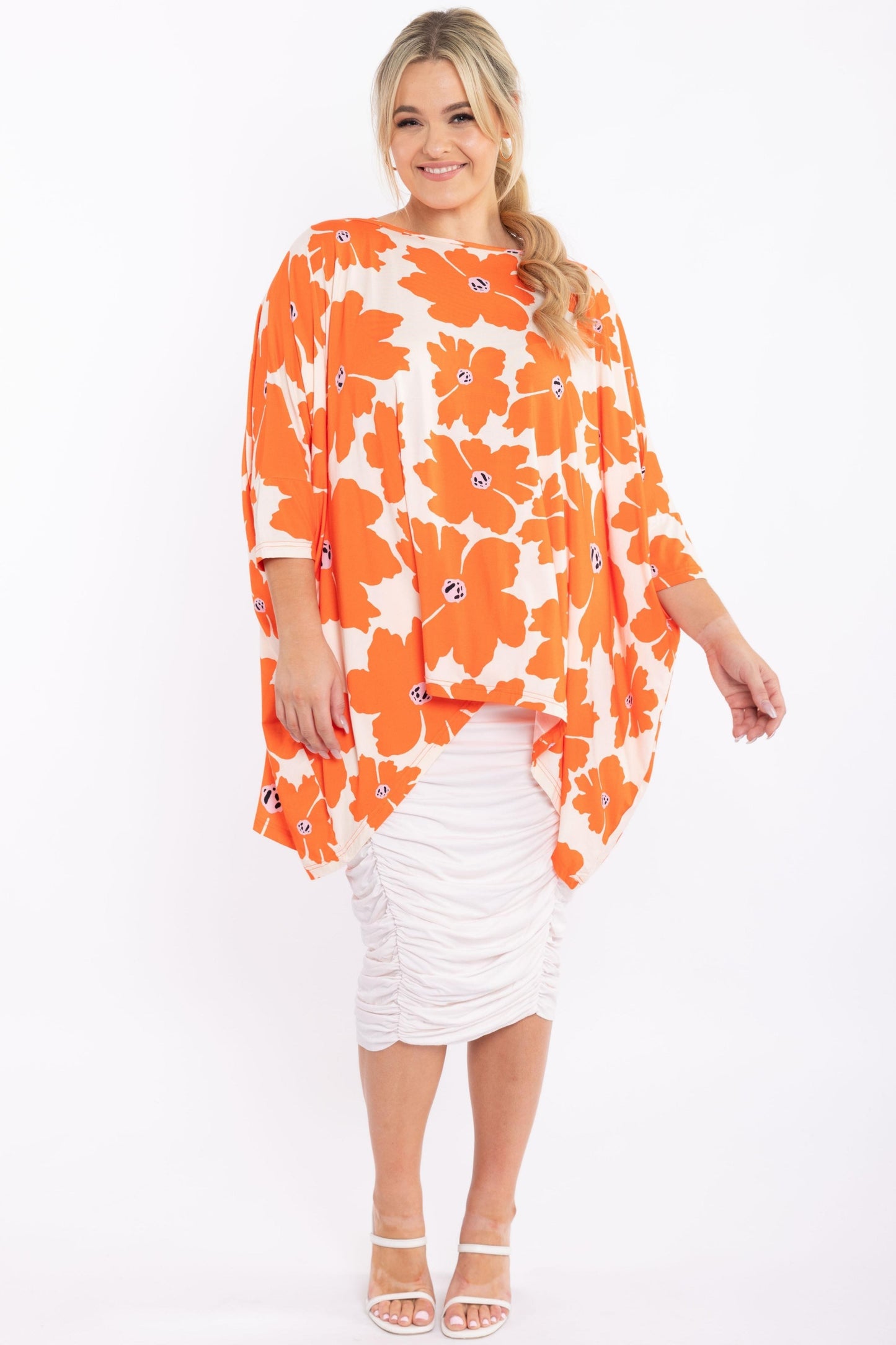 Vanity Skirt in Flower Power