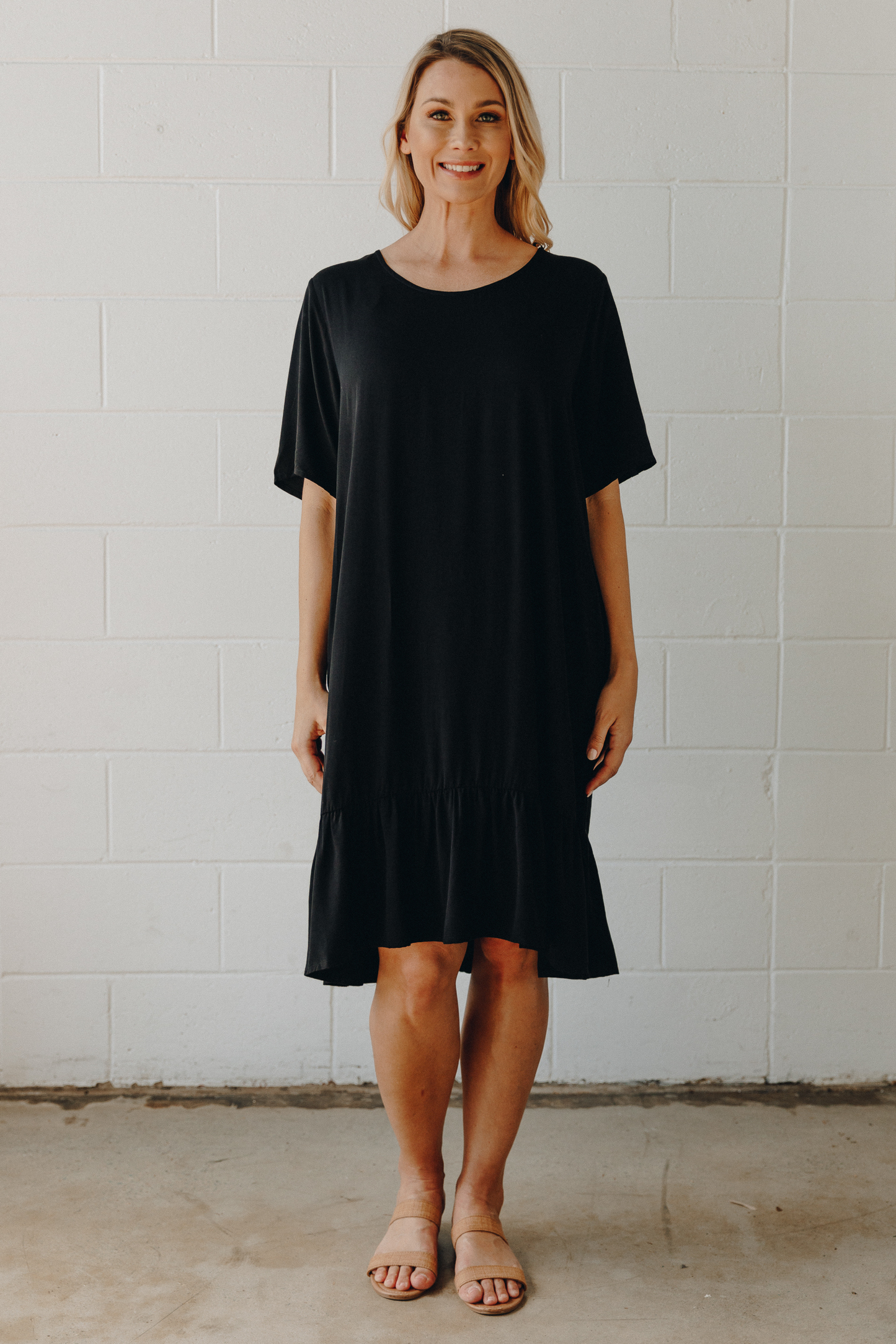 Short Sleeve Flare Dress in Black