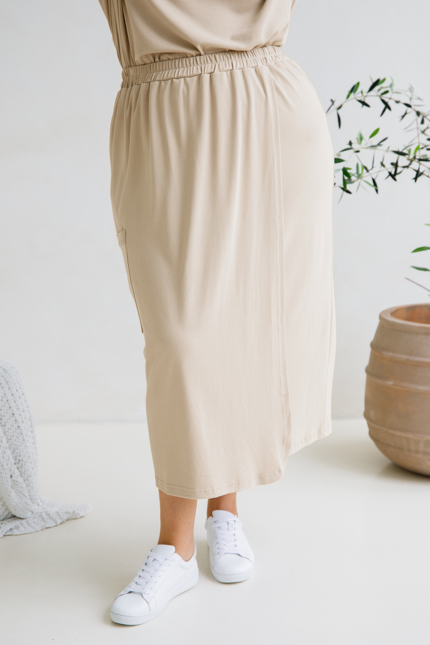 Gigi Lounge Wrap Skirt | Portobello Beige