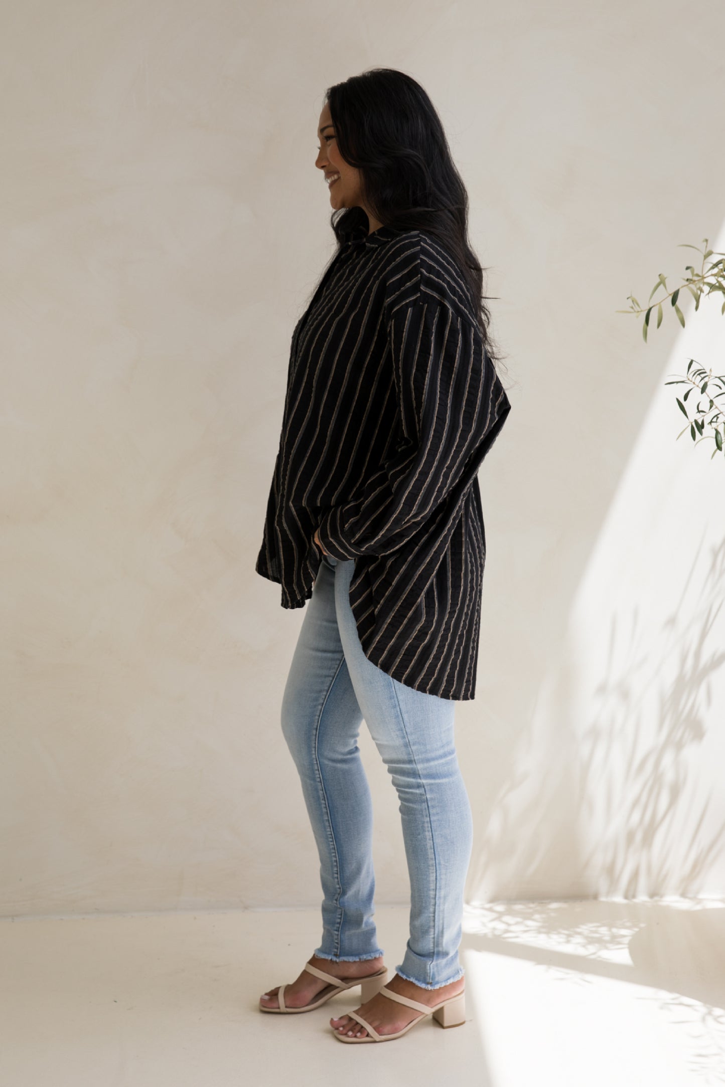 Amore Shirt | Black/Beige Stripe