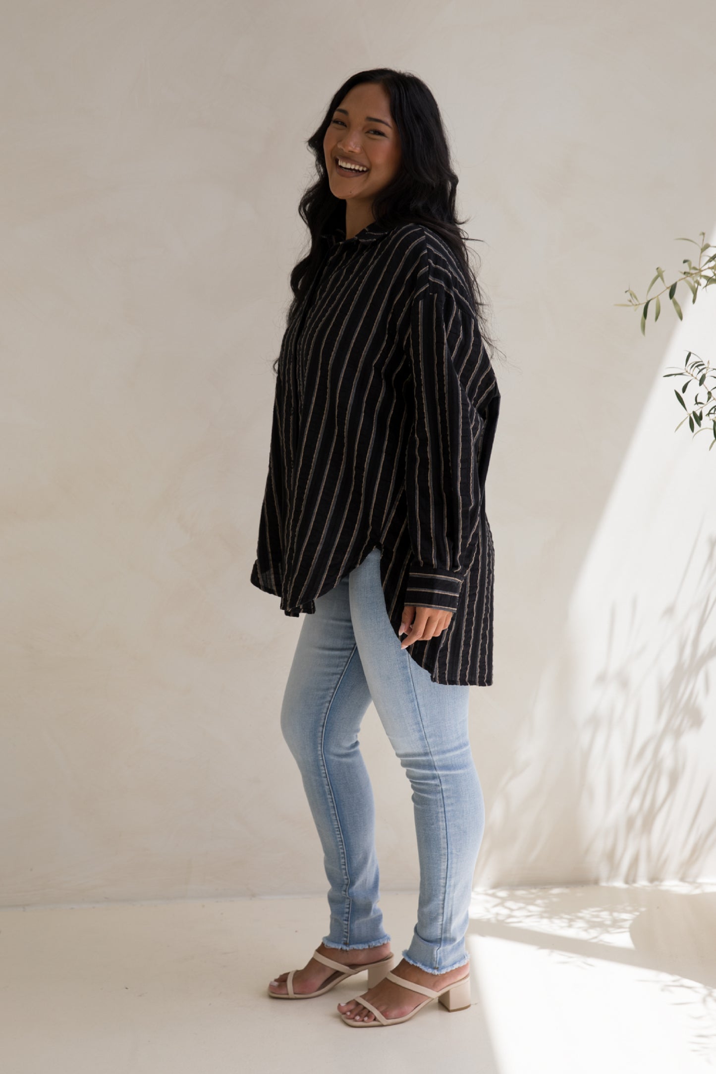 Amore Shirt | Black/Beige Stripe