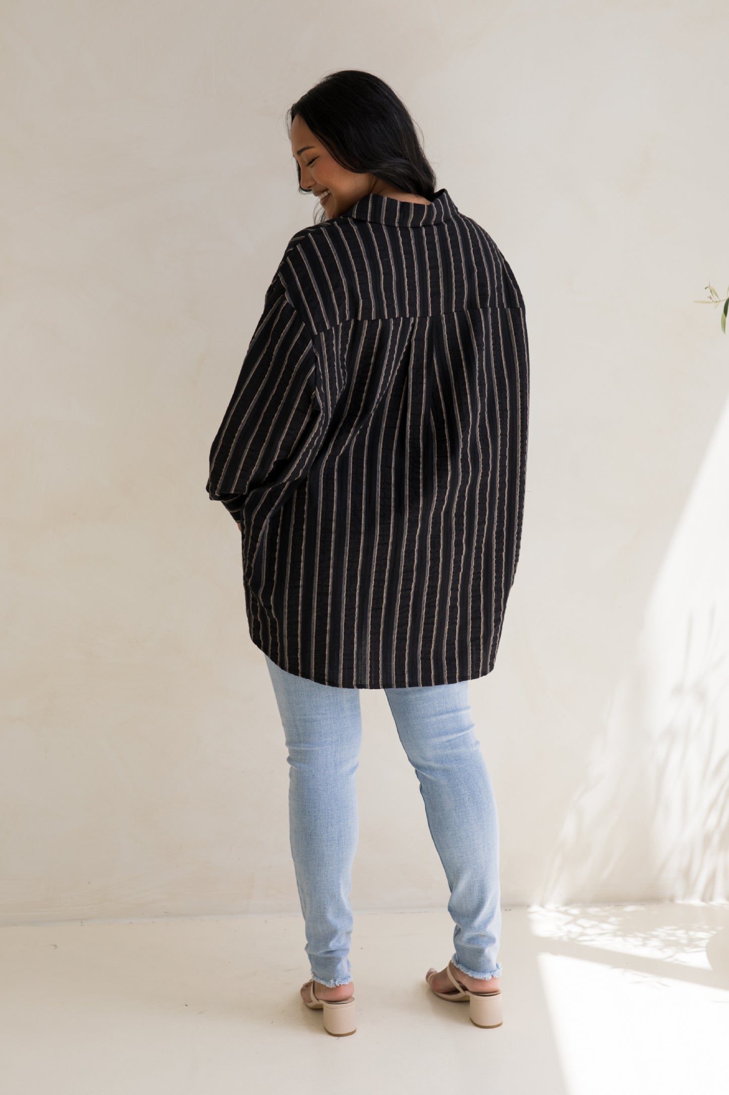 Amore Shirt | Black/Beige Stripe