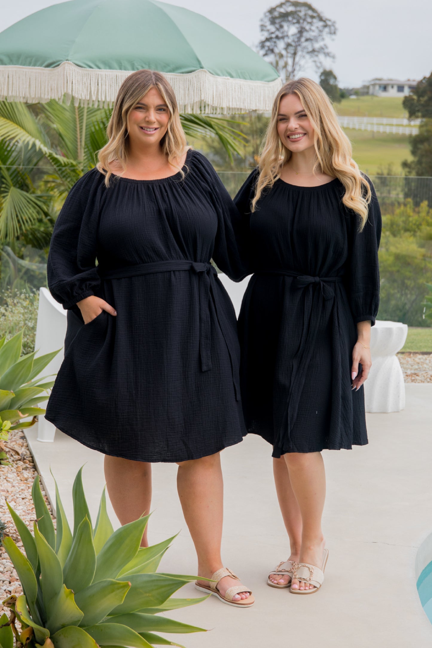 Avalon Dress | Black