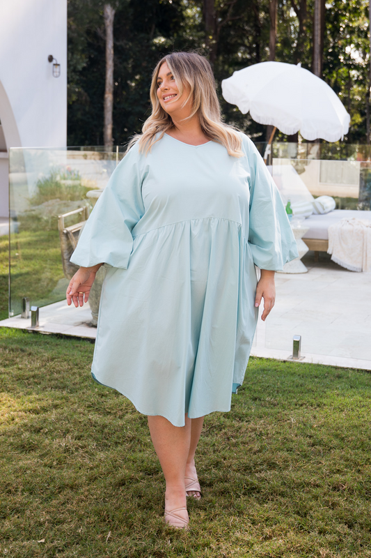 Bailey Dress in Bermuda