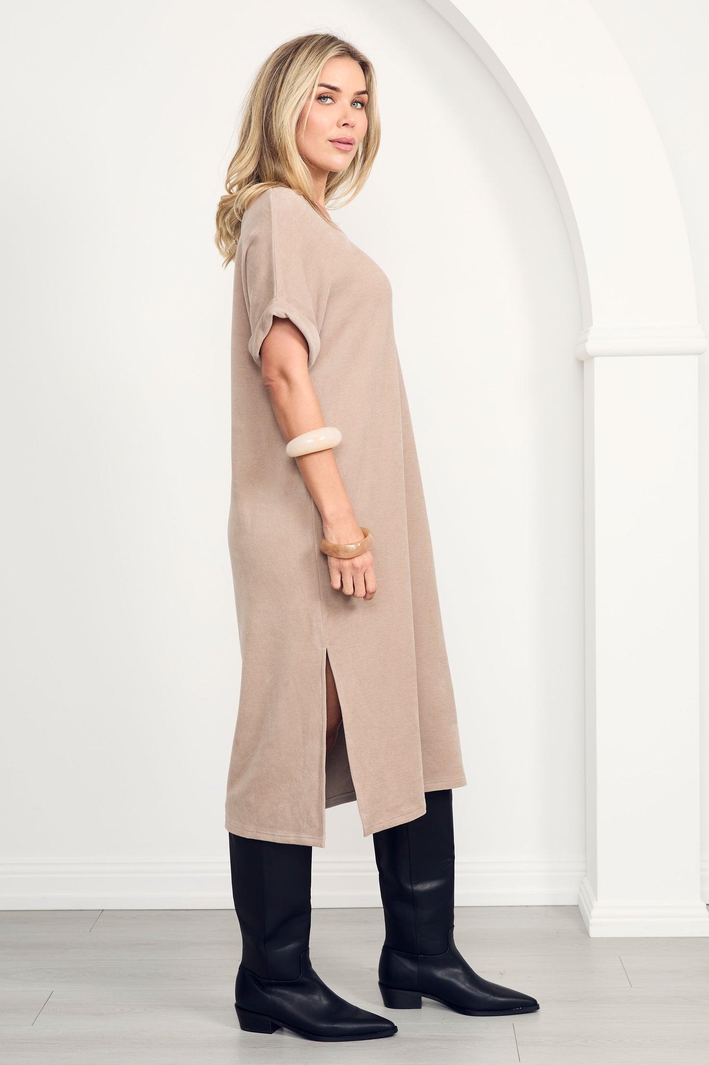 BONNIE Knit Short Sleeve Midi Dress | Taupe