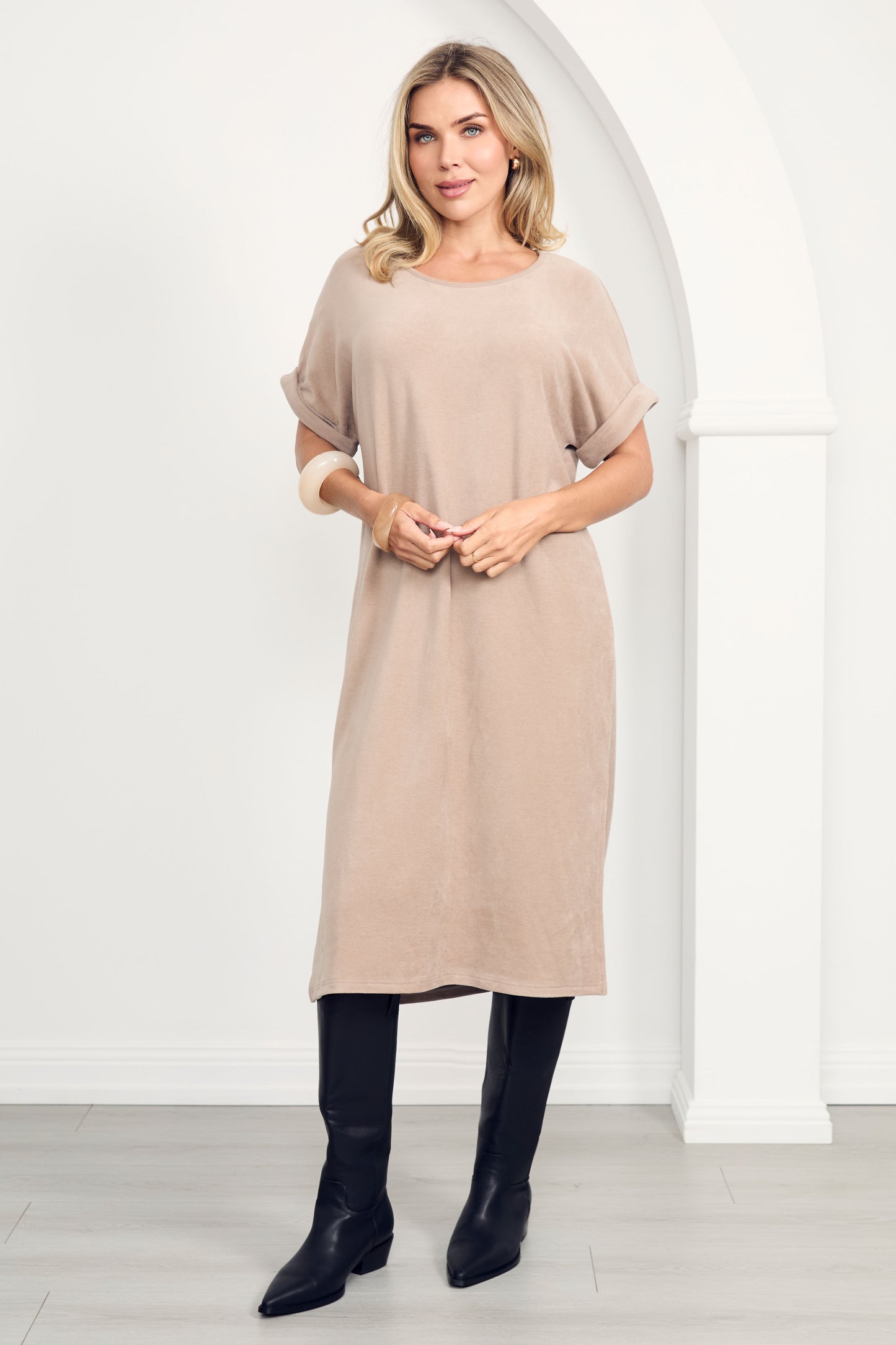 BONNIE Knit Short Sleeve Midi Dress | Taupe