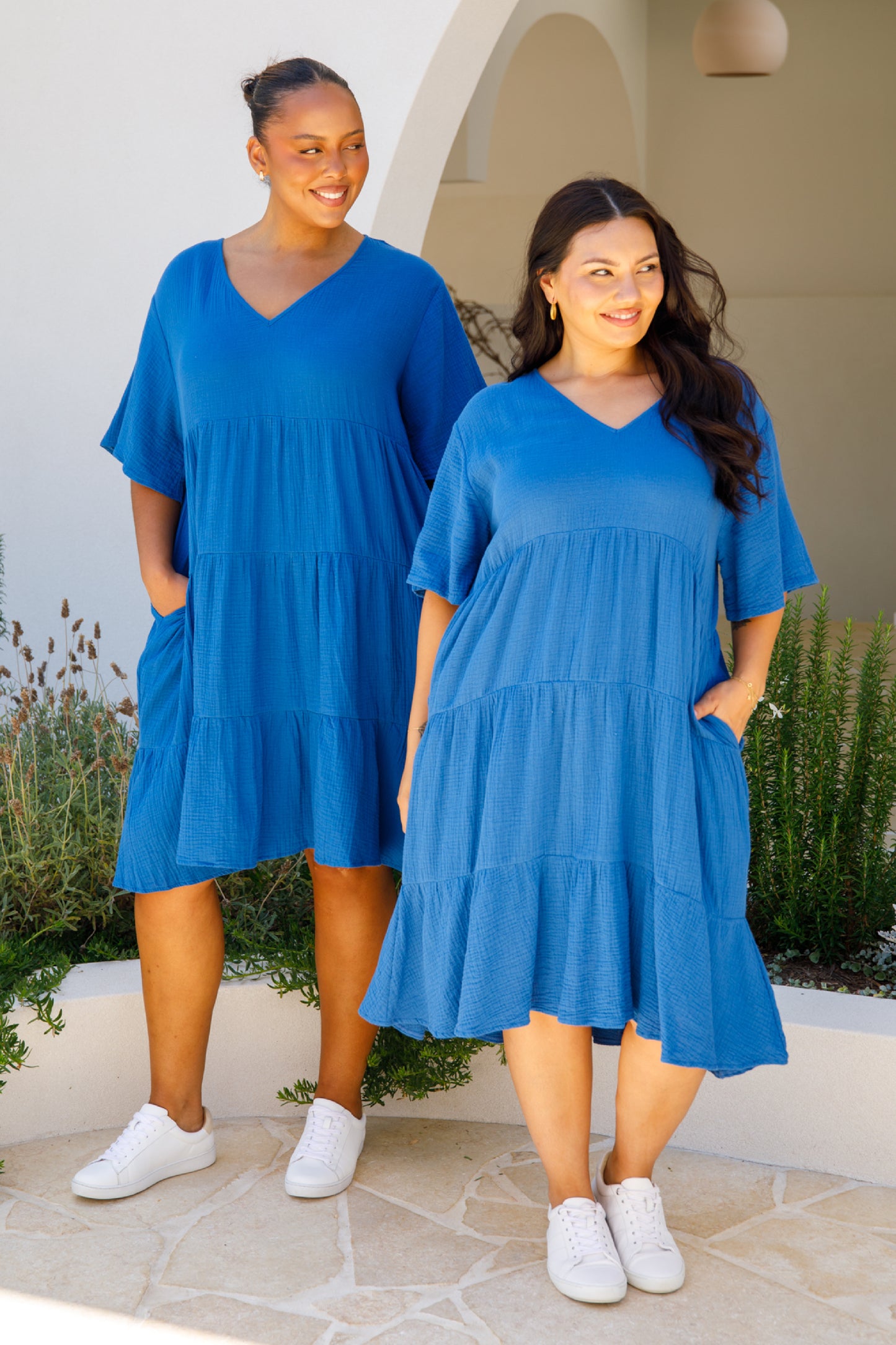 Chic Dress | Ultramarine