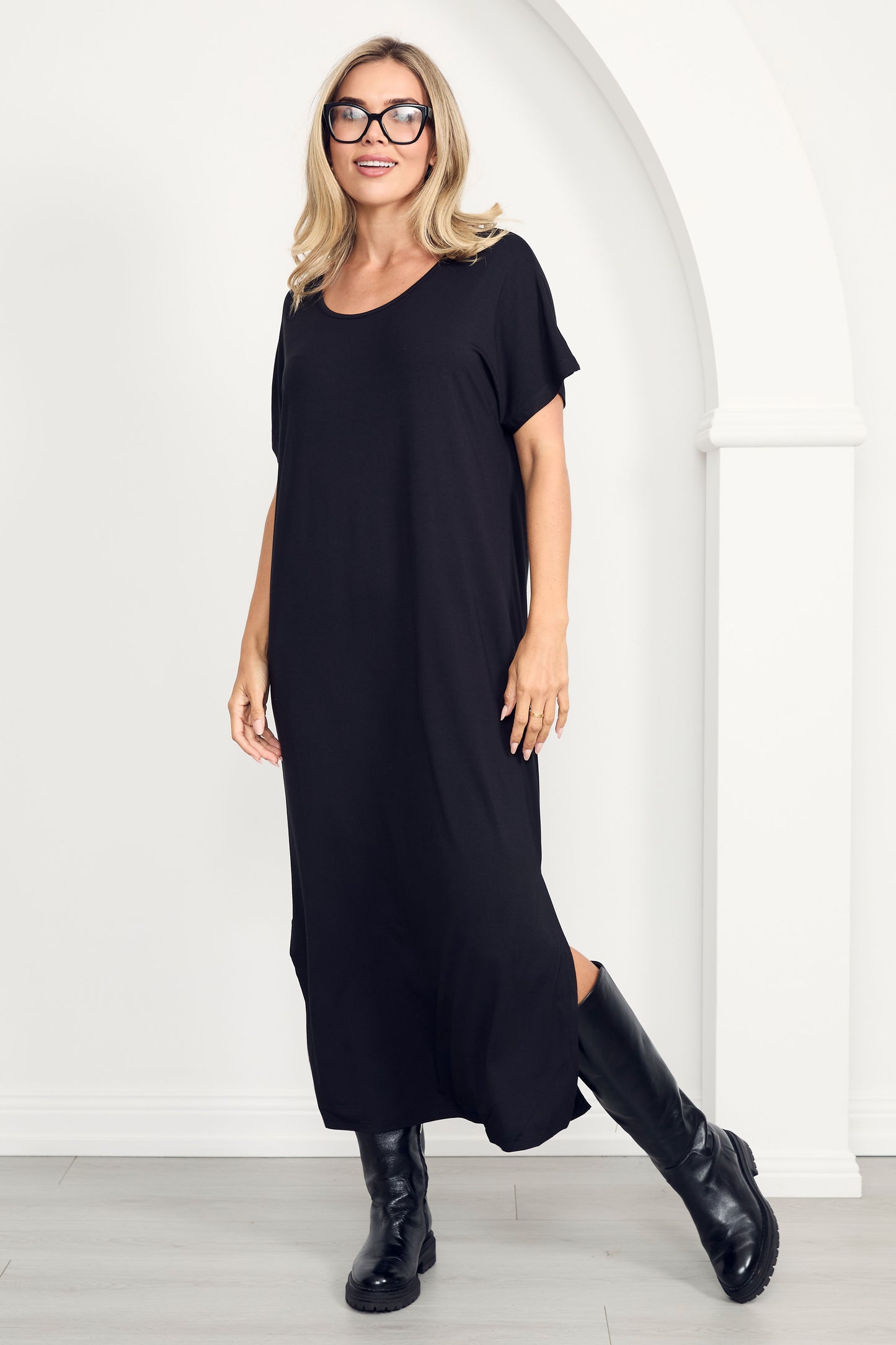 DESTINY Bamboo Short Sleeve Midi Dress | Black