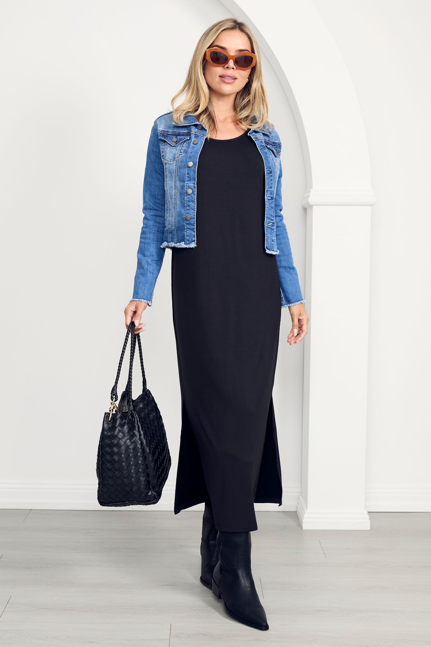 DESTINY Bamboo Short Sleeve Midi Dress | Black