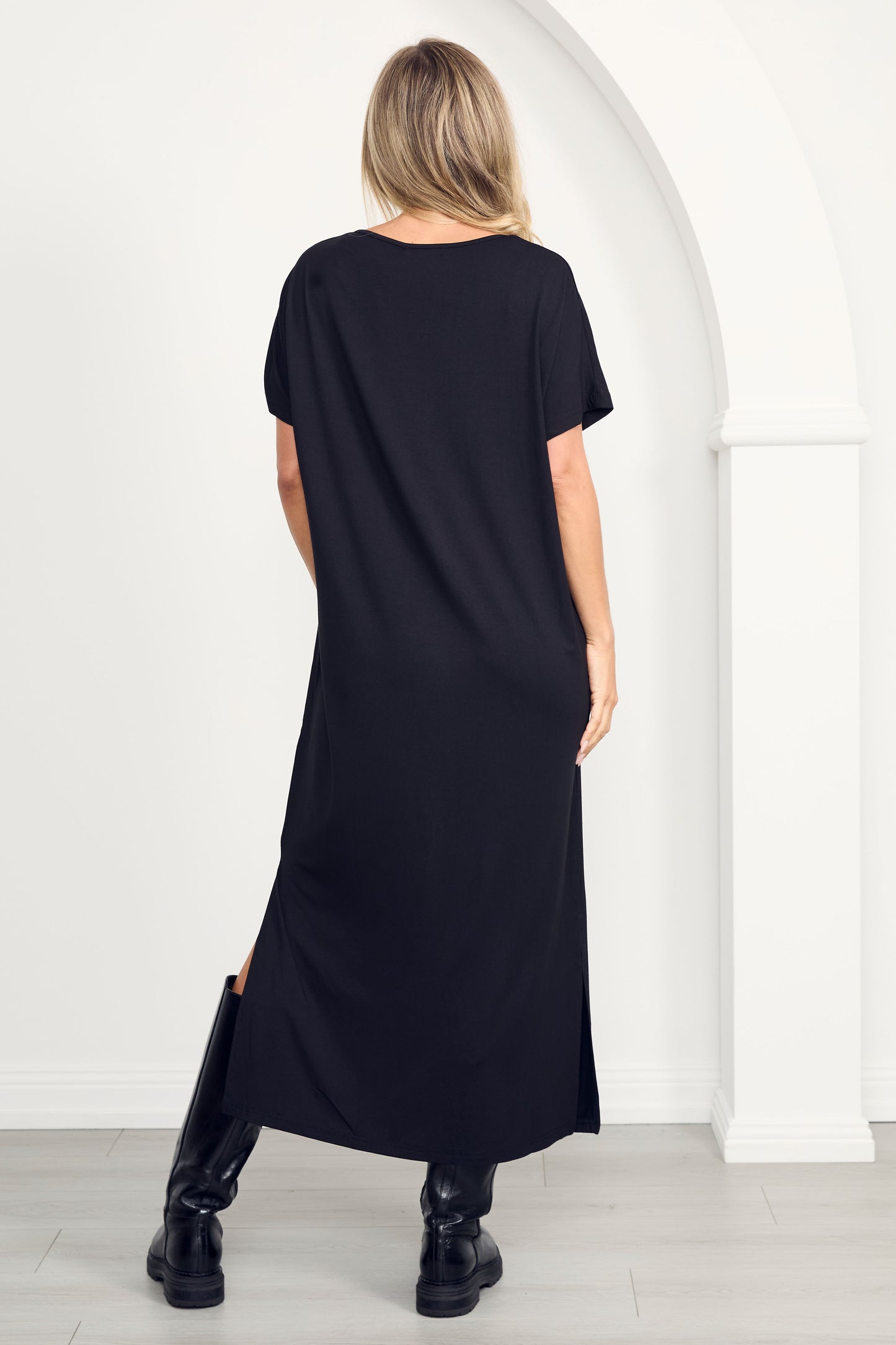 DESTINY Bamboo Short Sleeve Midi Dress | Black