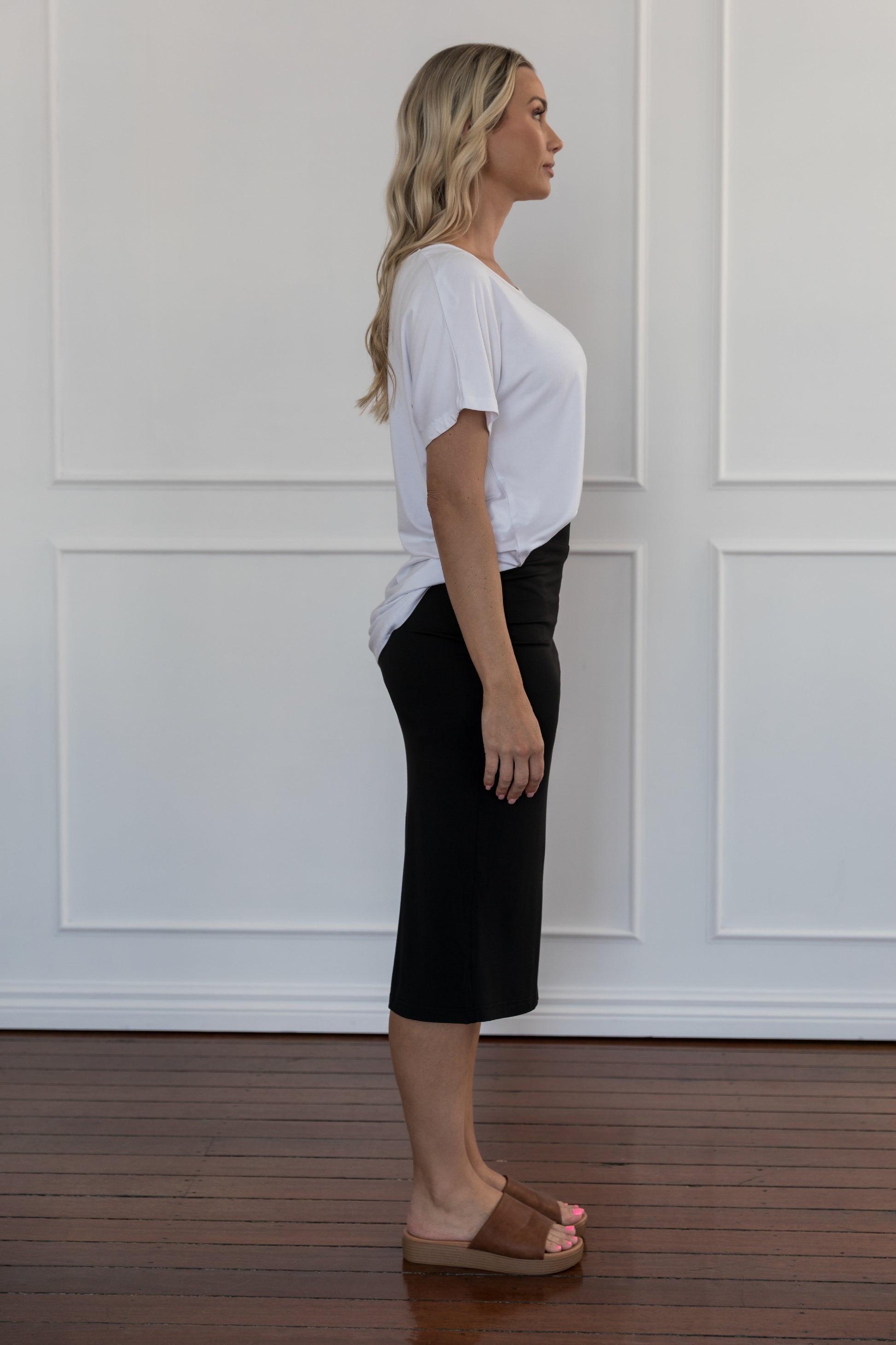 Plus-Sized Black Skirts| PQ Collection | Everyday Midi Skirt