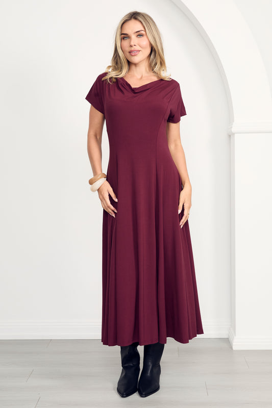 EVE Bamboo Short Sleeve Midi/Maxi Dress | Cranberry