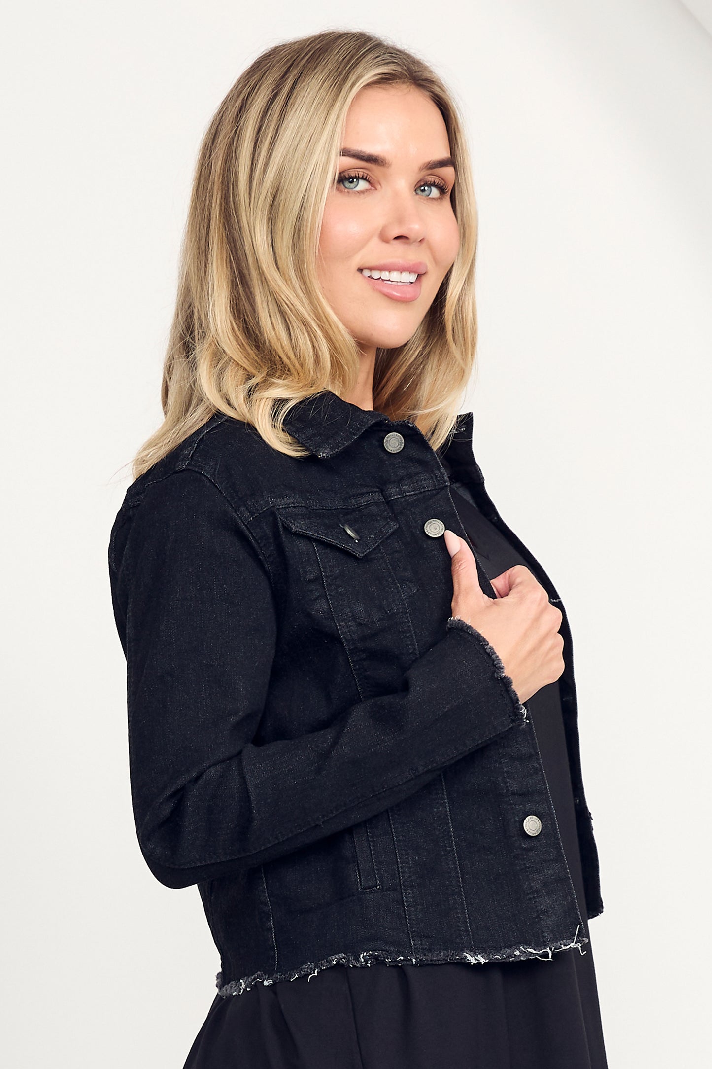 FRAY Denim Long Sleeve Cropped Jacket | Black