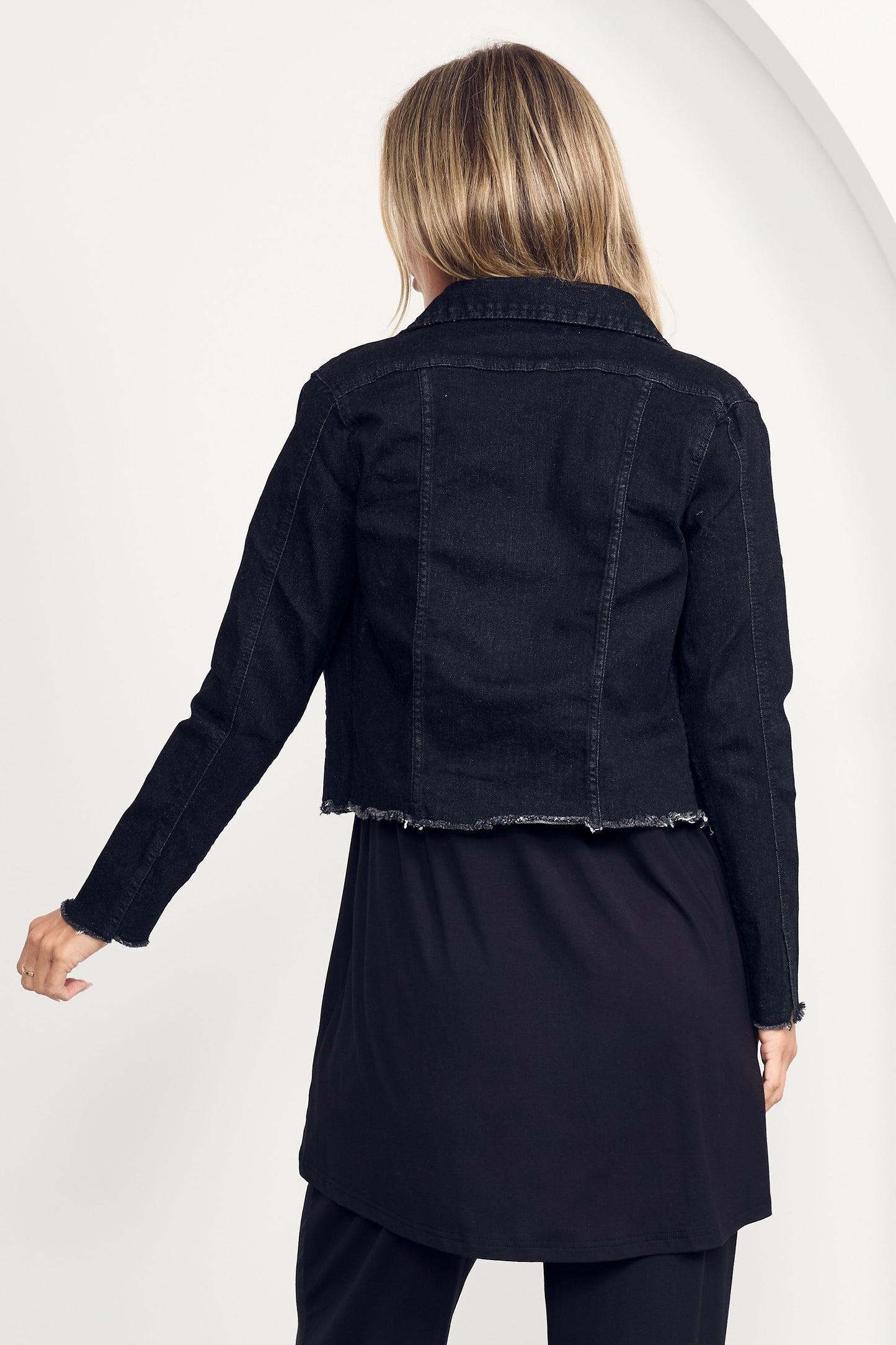 FRAY Denim Long Sleeve Cropped Jacket | Black